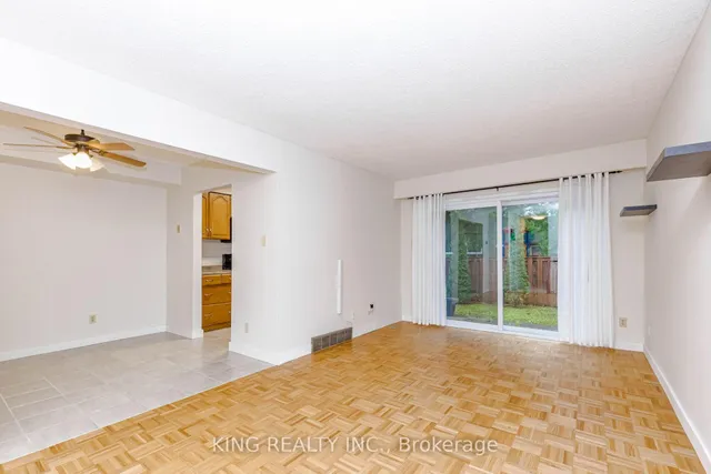 46 Cedarwoods Cres #6, Kitchener 5