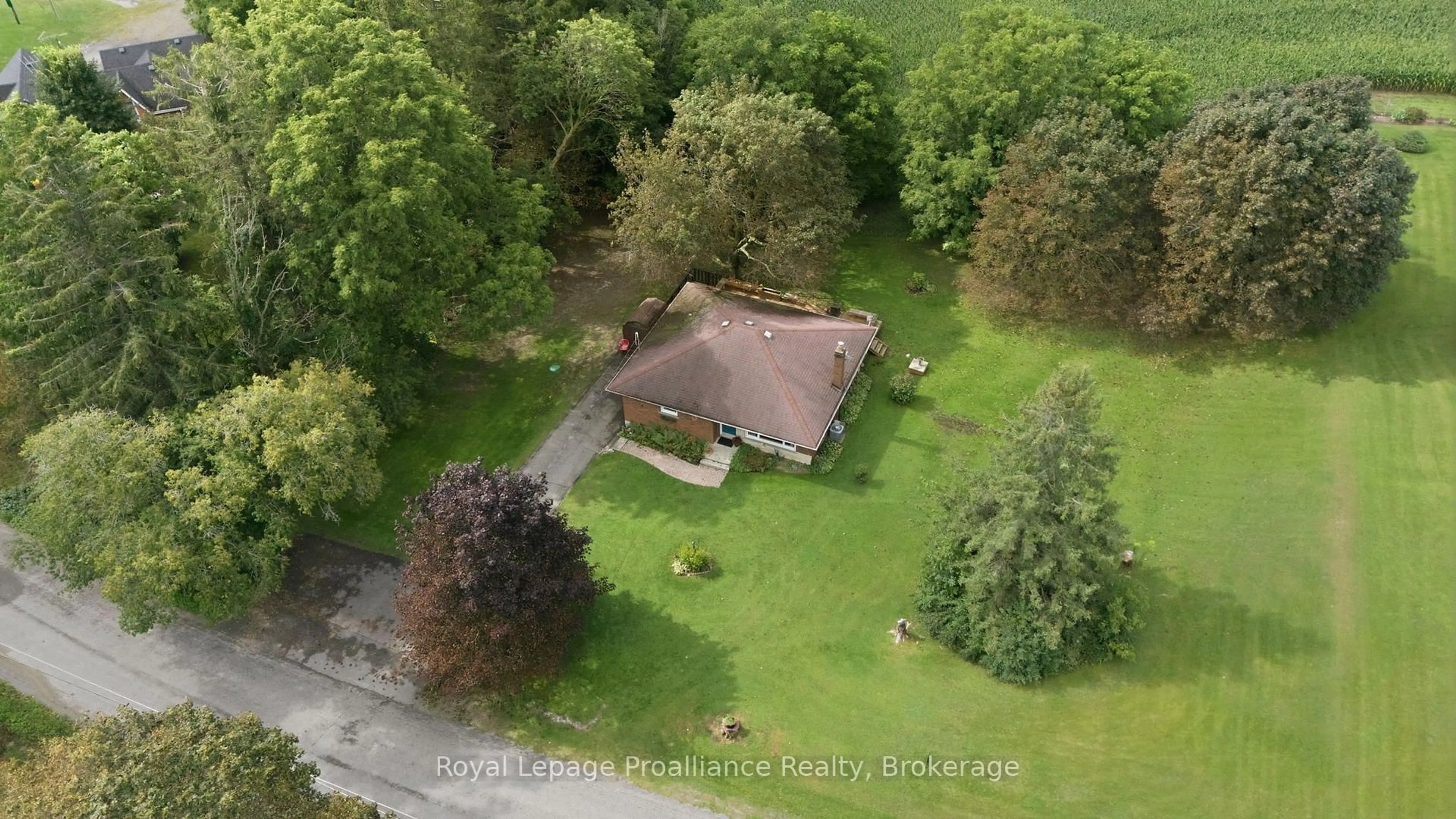 A pic from outside/outdoor area/front of a property/back of a property/a pic from drone, unknown for 8161 Danforth Rd, Hamilton Township Ontario K9A 0N9
