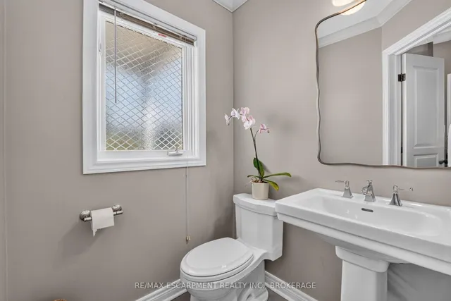 3 Black Walnut Common, St. Catharines 5