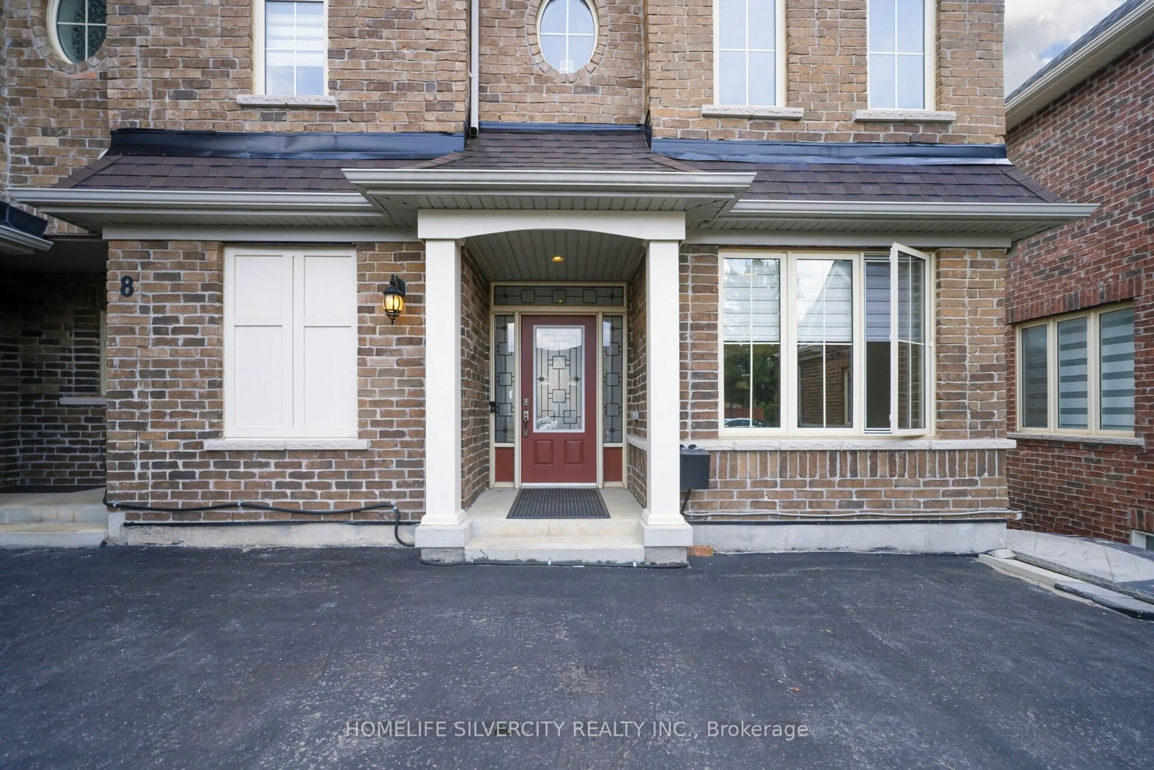 Unknown for 8 Mitchell Cres, Mono Ontario L9W 6W6