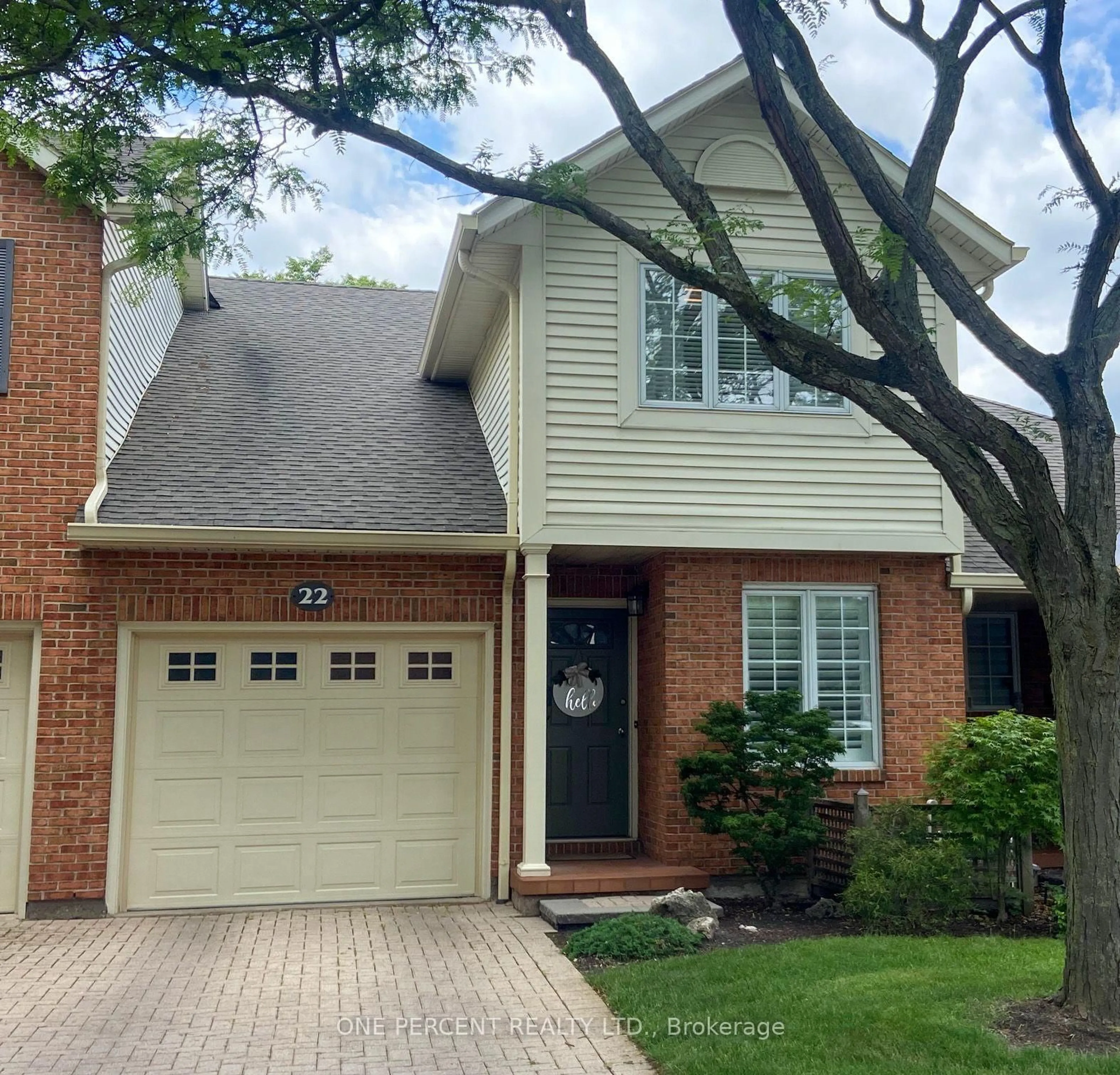 Home with brick exterior material, street for 275 Pelham Rd #22, St. Catharines Ontario L2S 3B9