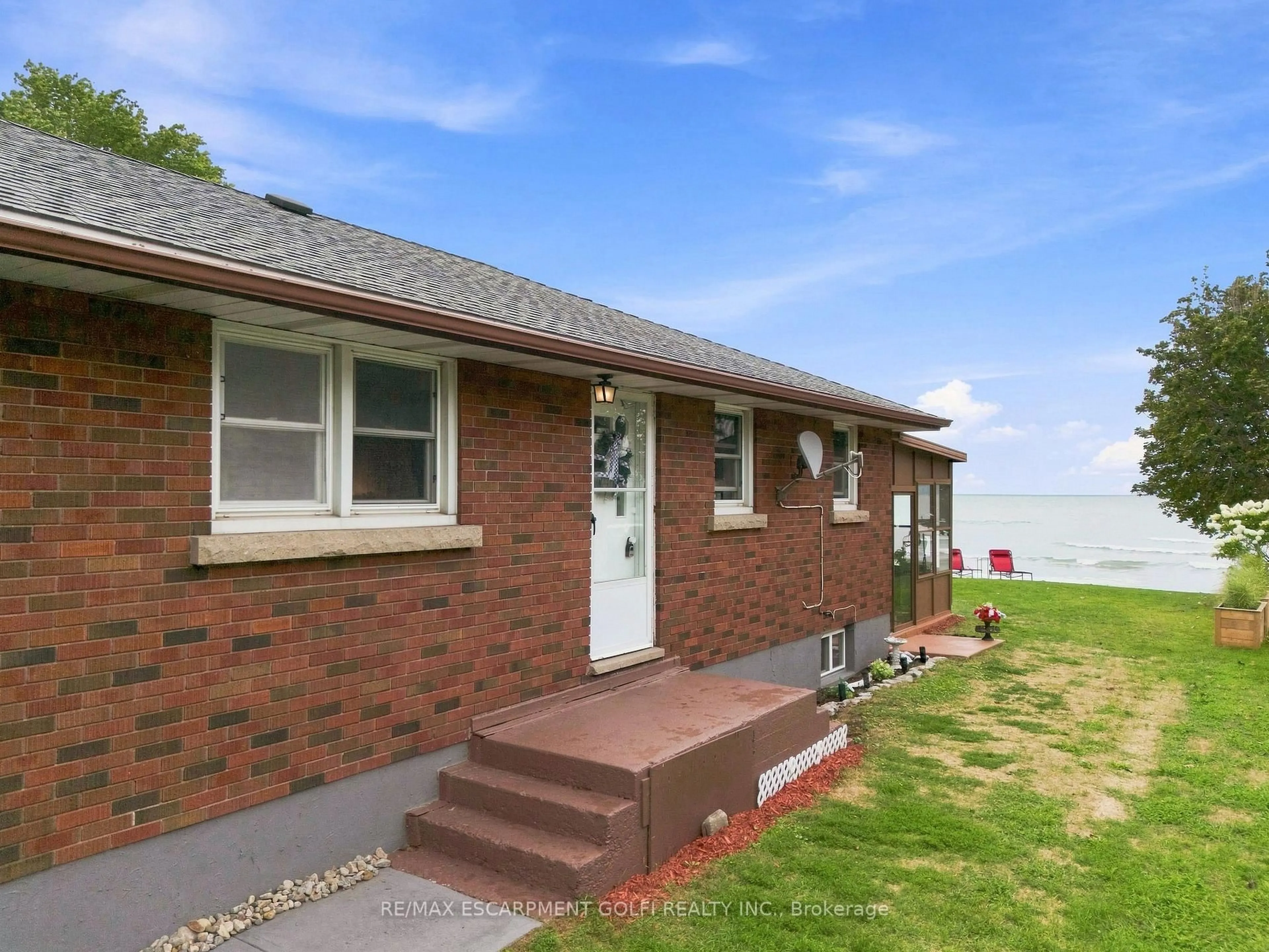 Home with brick exterior material, water/lake/river/ocean view for 12041 Augustine Rd, Wainfleet Ontario L0S 1V0
