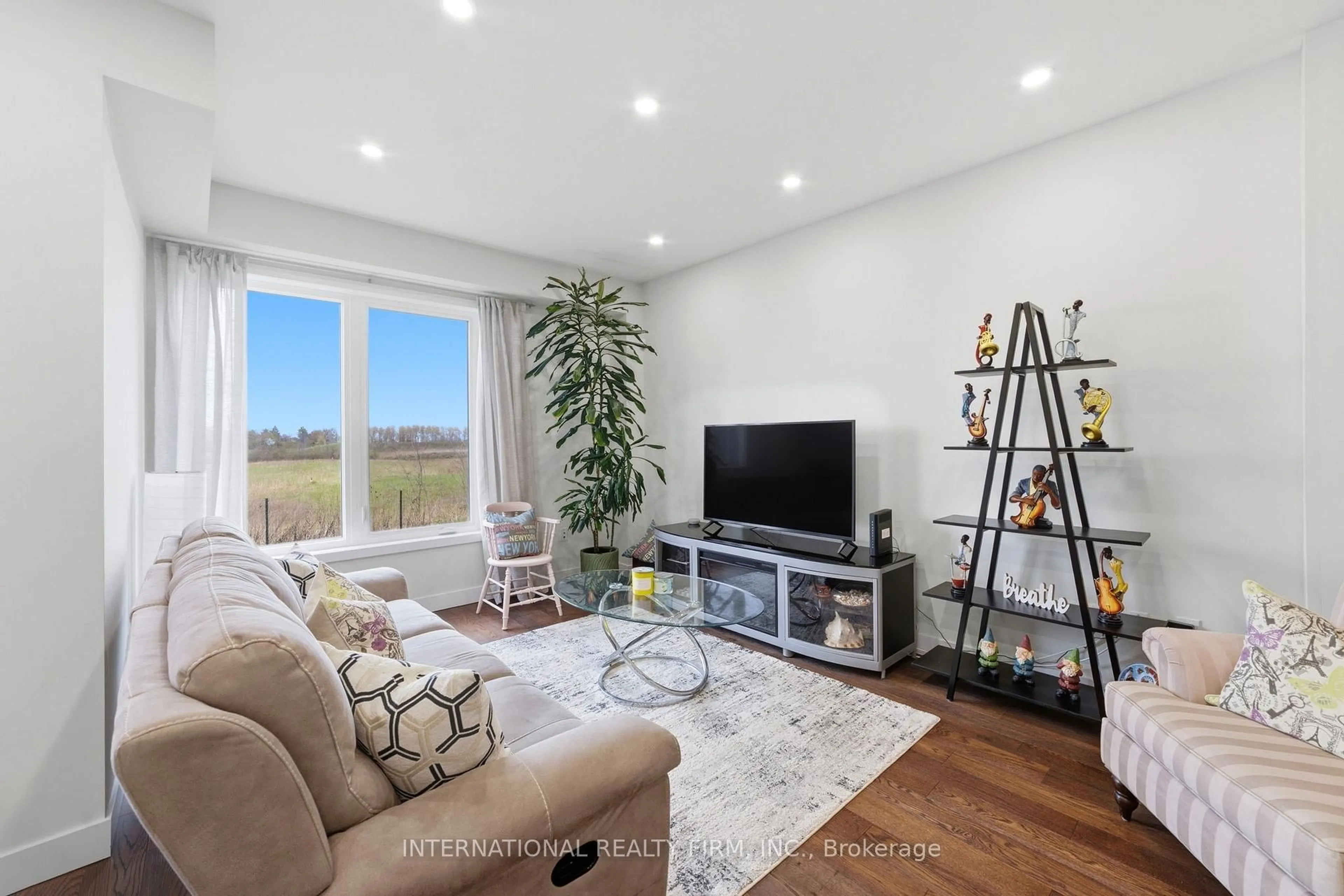 Living room with furniture, unknown for 134 Bedrock Dr, Hamilton Ontario L8J 0K6
