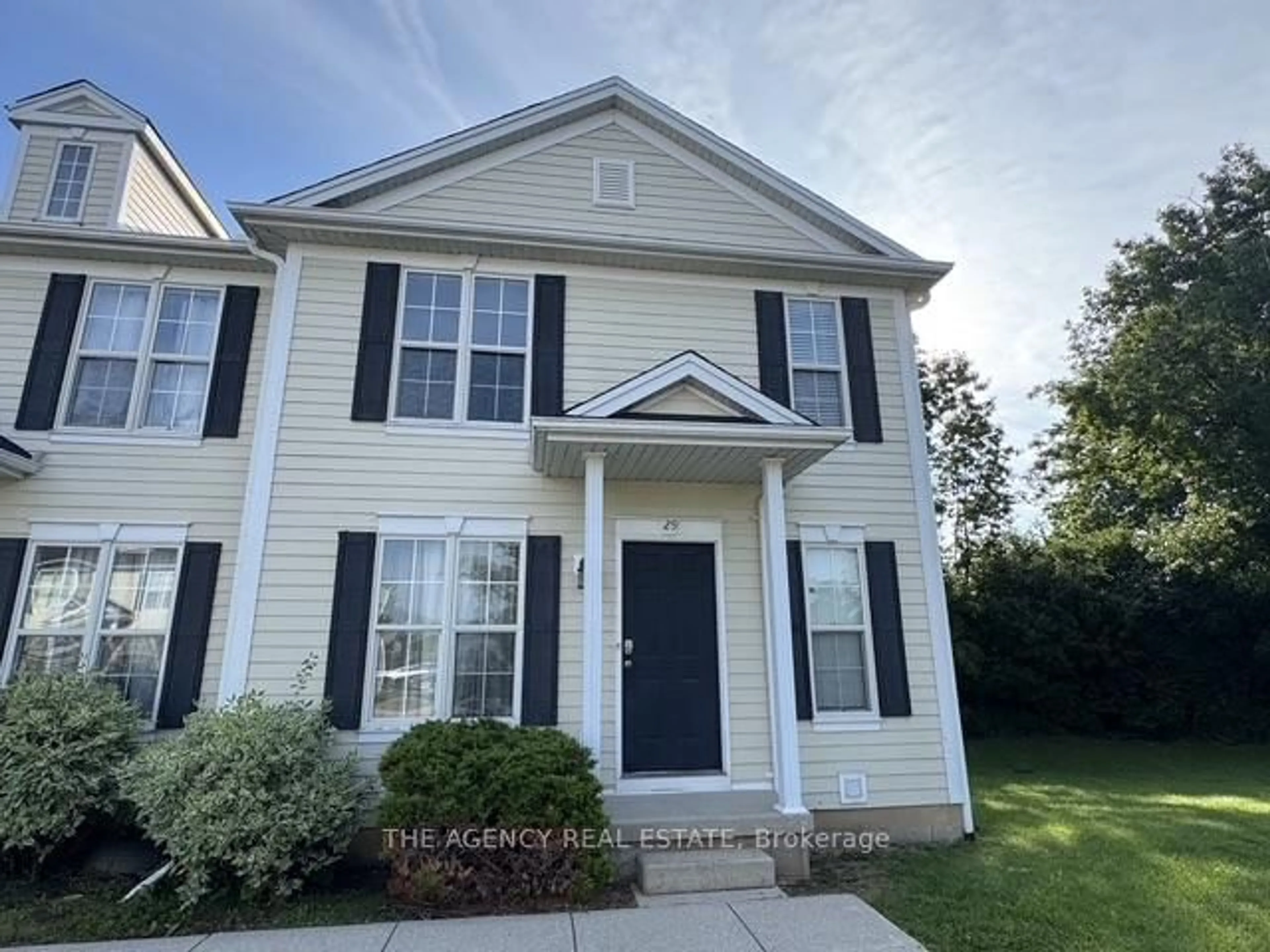 Home with vinyl exterior material, street for 600 Sarnia Rd #29, London North Ontario N6G 5M5