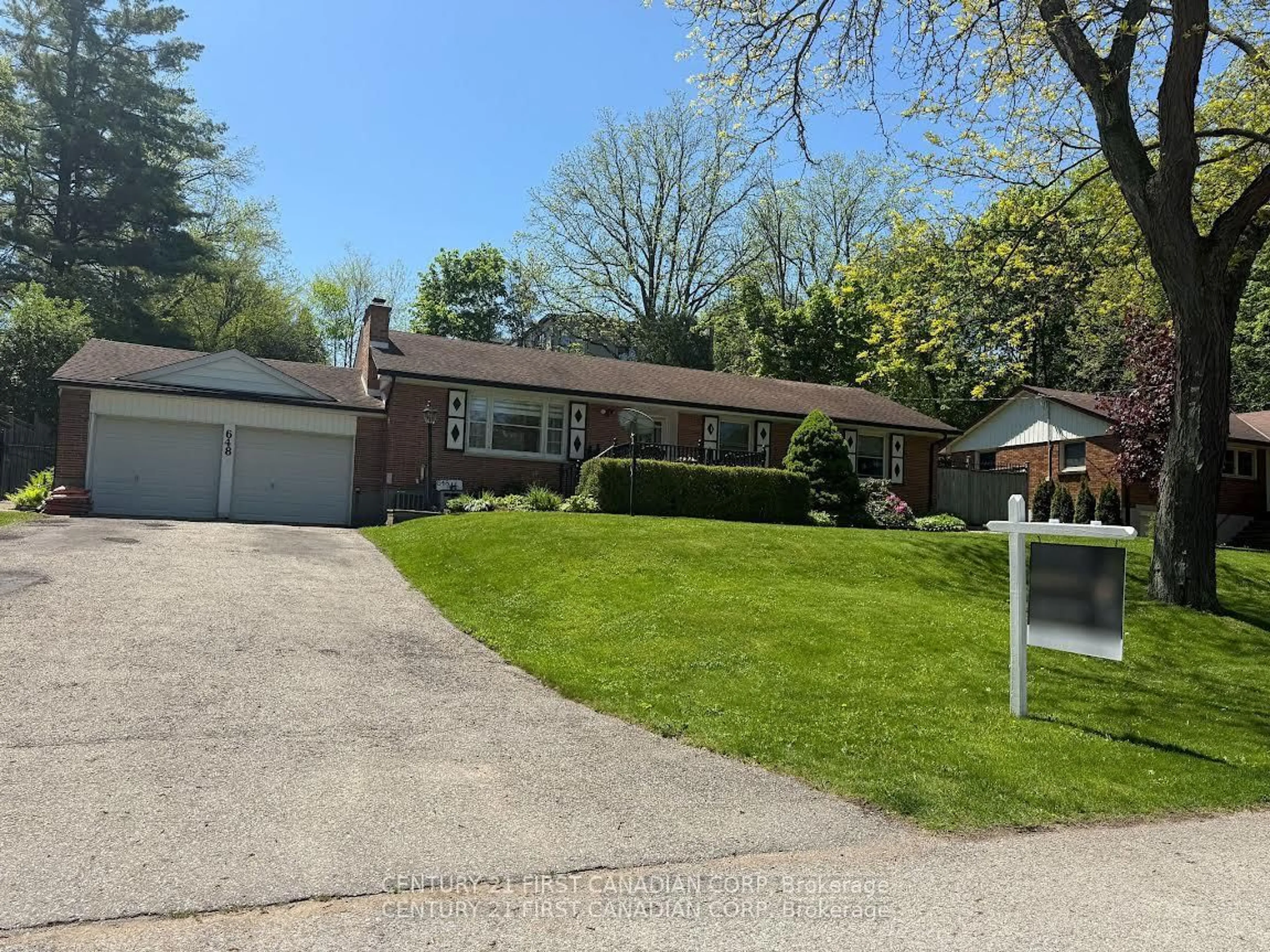 Unknown for 648 Westwood Dr, London South Ontario N6K 1A7