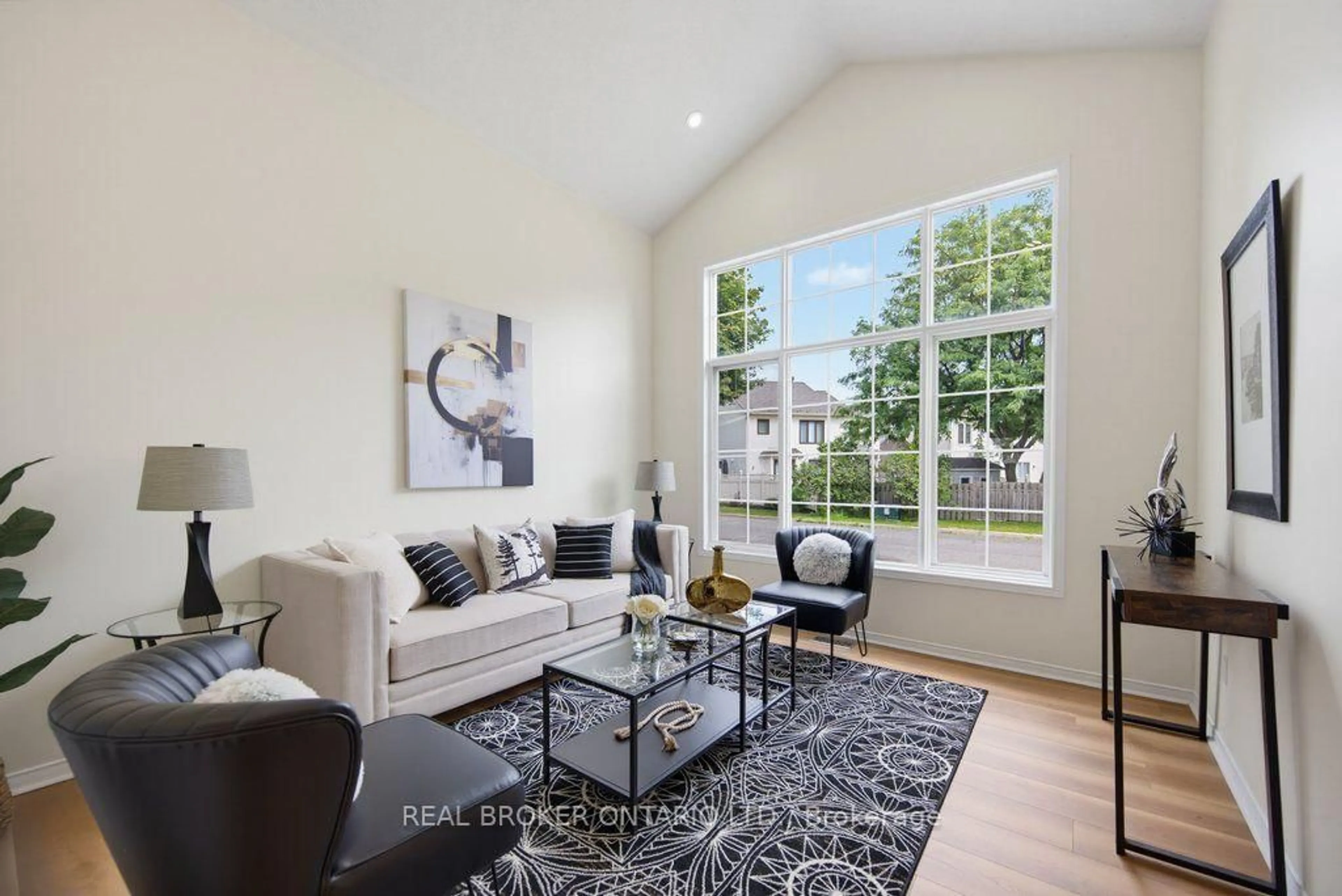 Living room with furniture, unknown for 2000 Oakbrook Circ, Ottawa Ontario K1W 1H4