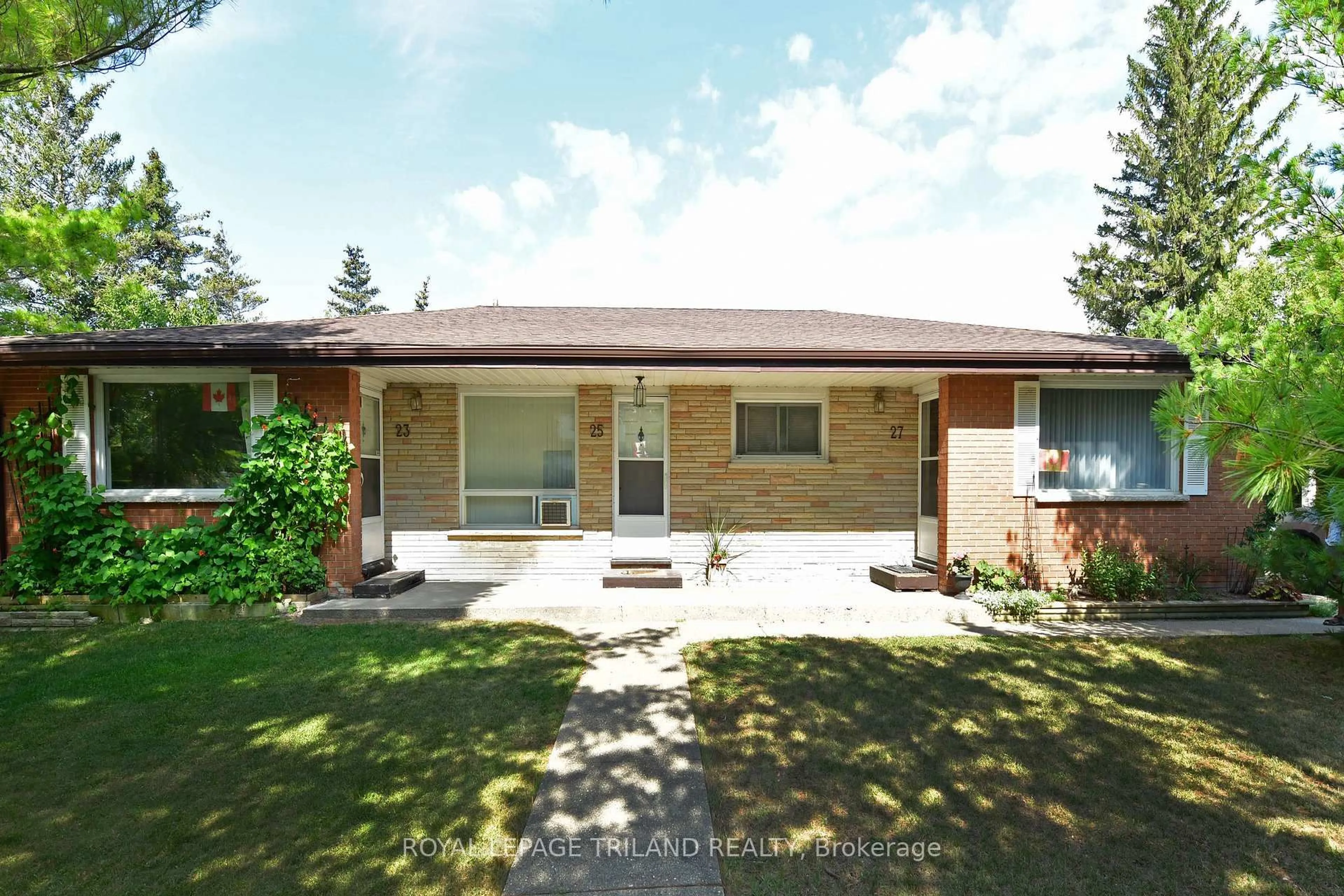 Unknown for 27 Hill St, Lambton Shores Ontario N0M 1T0