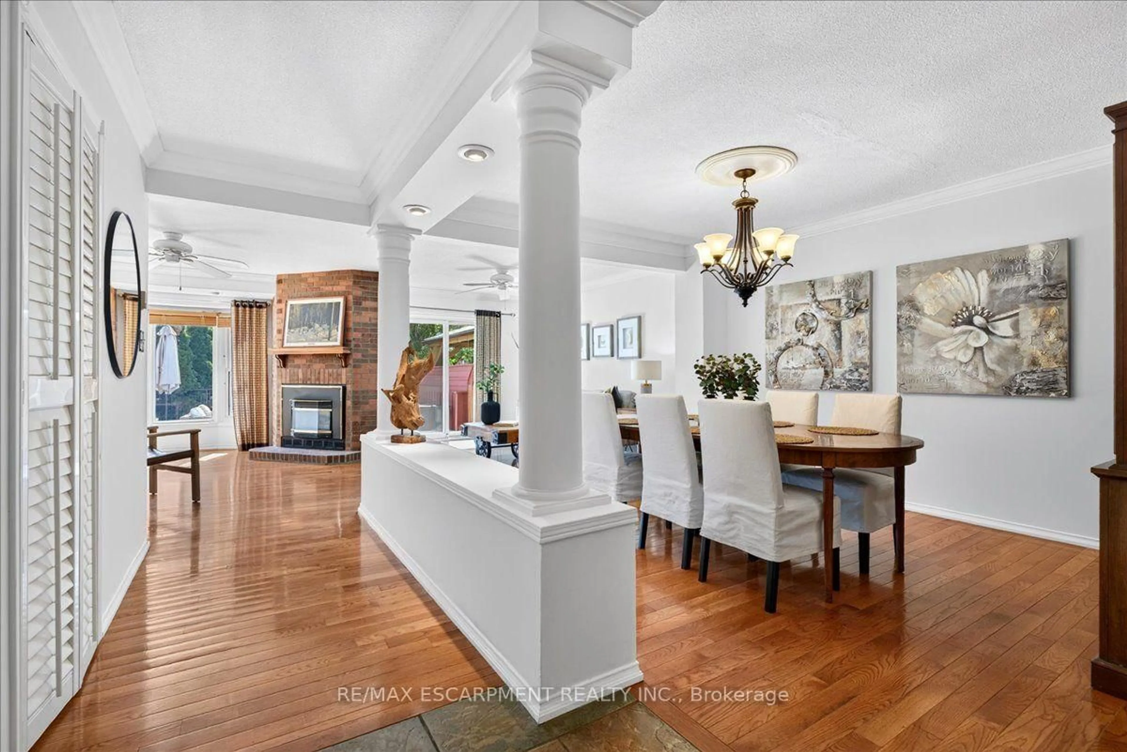 Dining room, unknown for 52 Sunvale Pl, Hamilton Ontario L8E 4Z7