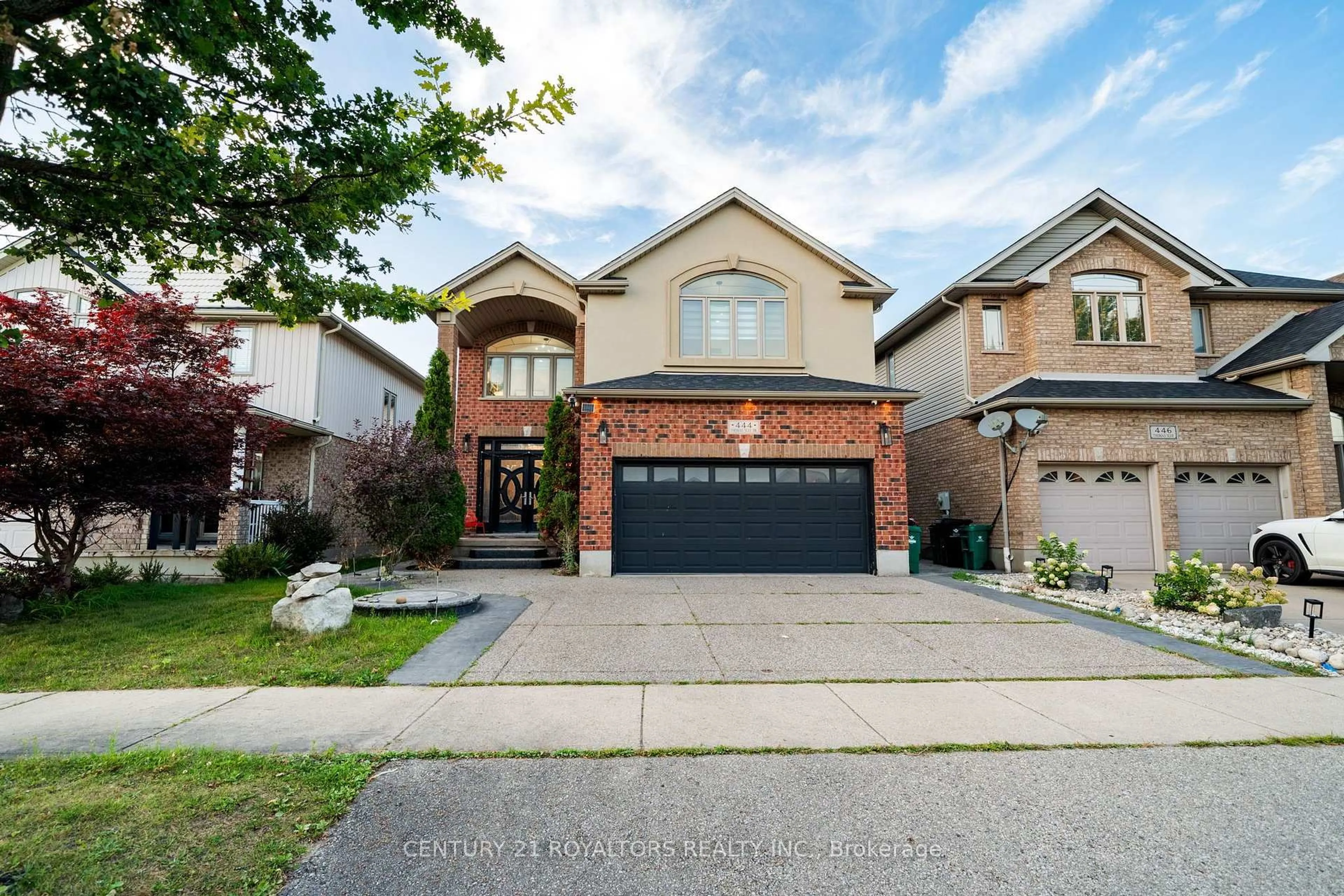 Home with brick exterior material, street for 444 Thomas Slee Dr, Kitchener Ontario N2P 2X6