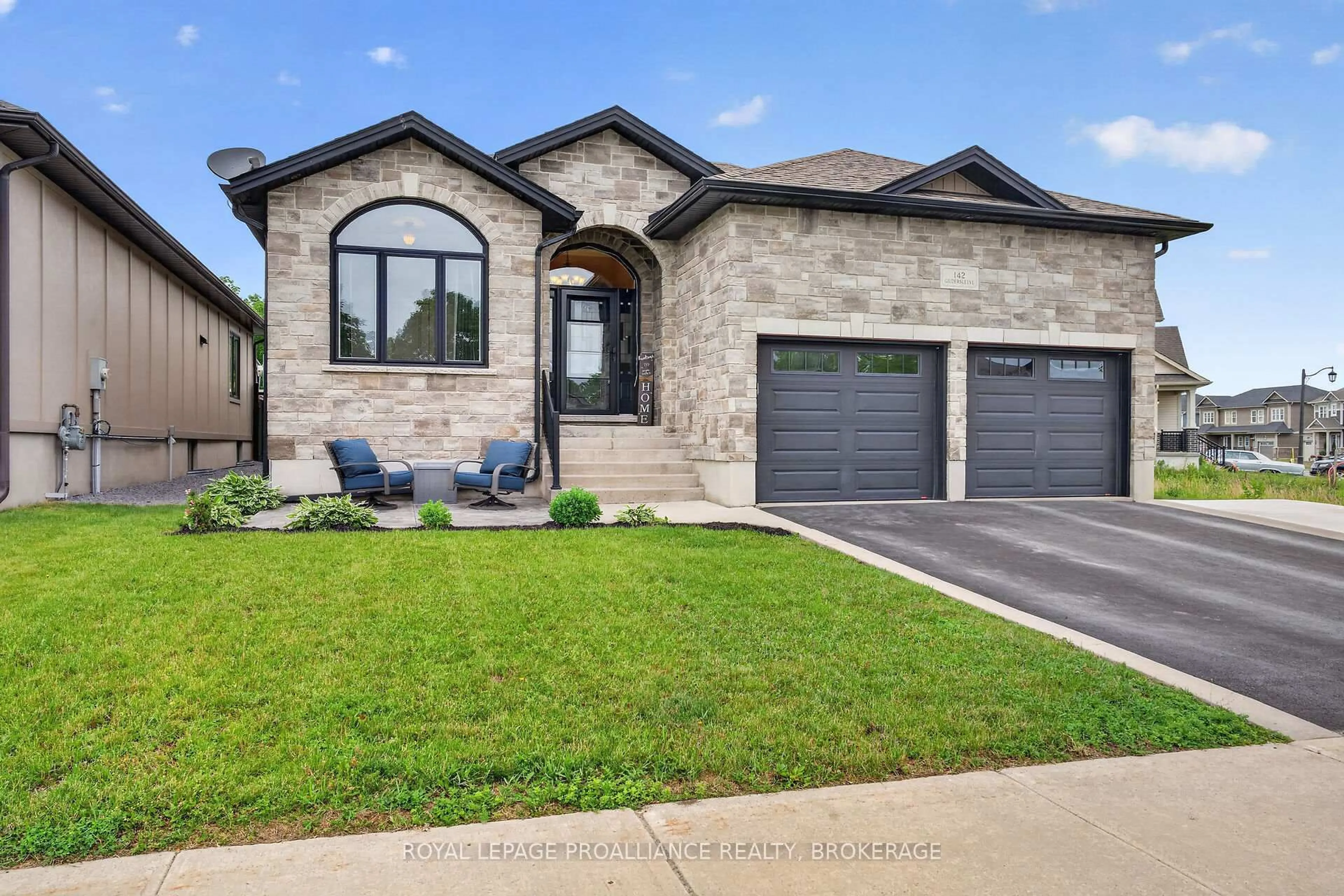 Home with brick exterior material, street for 142 Gildersleeve Blvd, Bath Ontario K0H 1G0