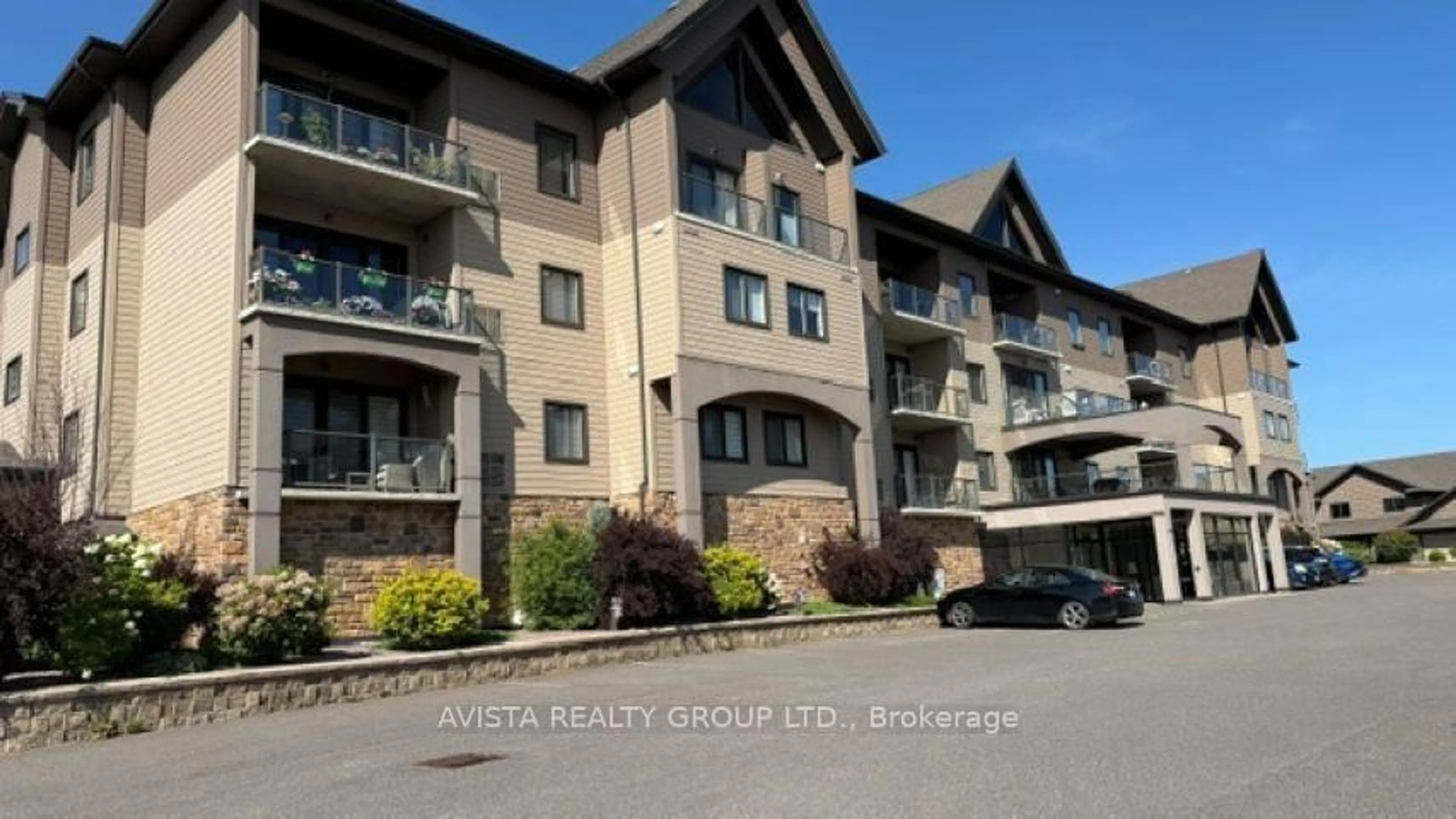Unknown for 300 Vista Lane #204, Thunder Bay Ontario P7B 0C3