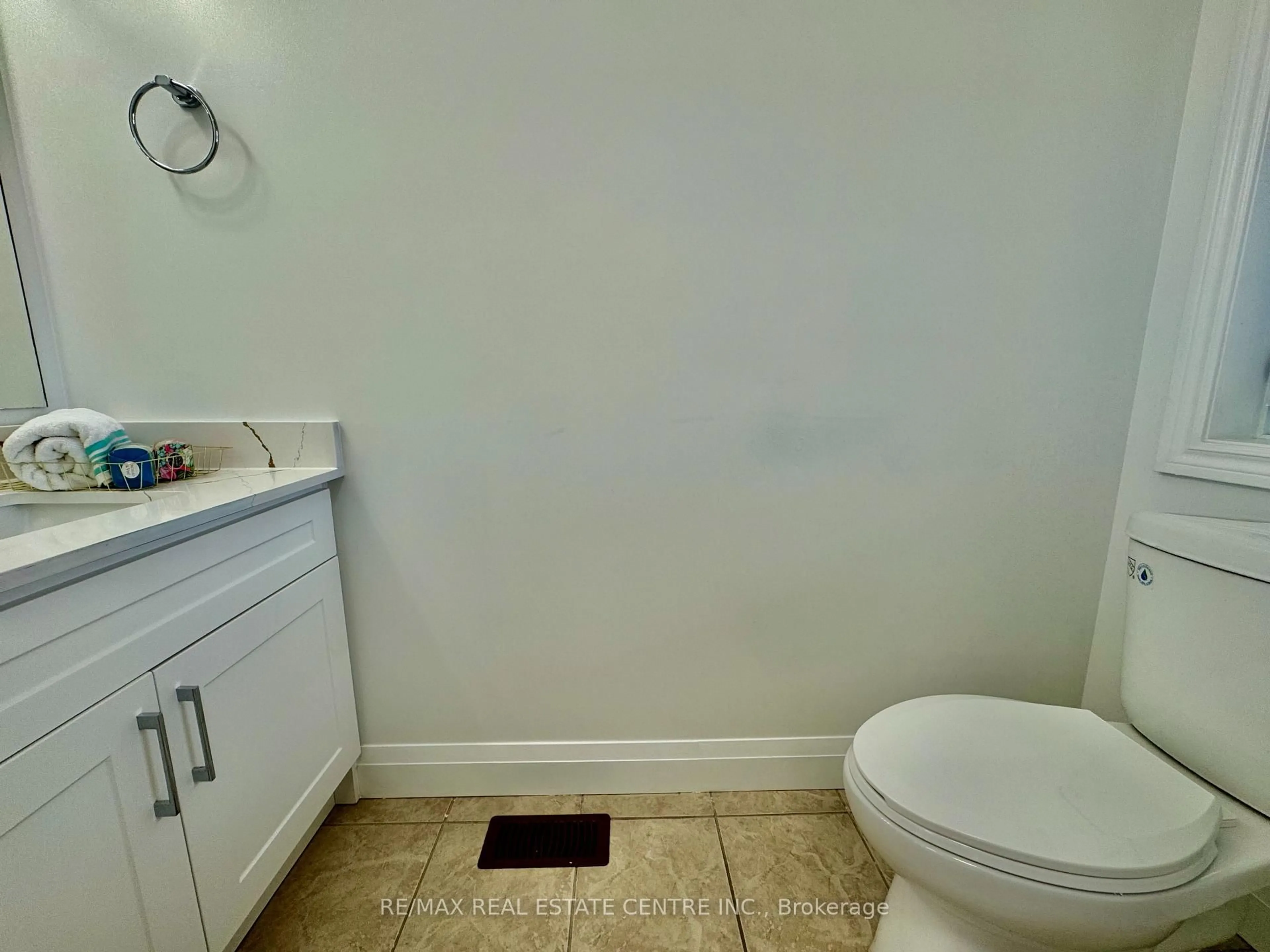 A pic of a room for 56 Lena Cres, Cambridge Ontario N1R 8P4