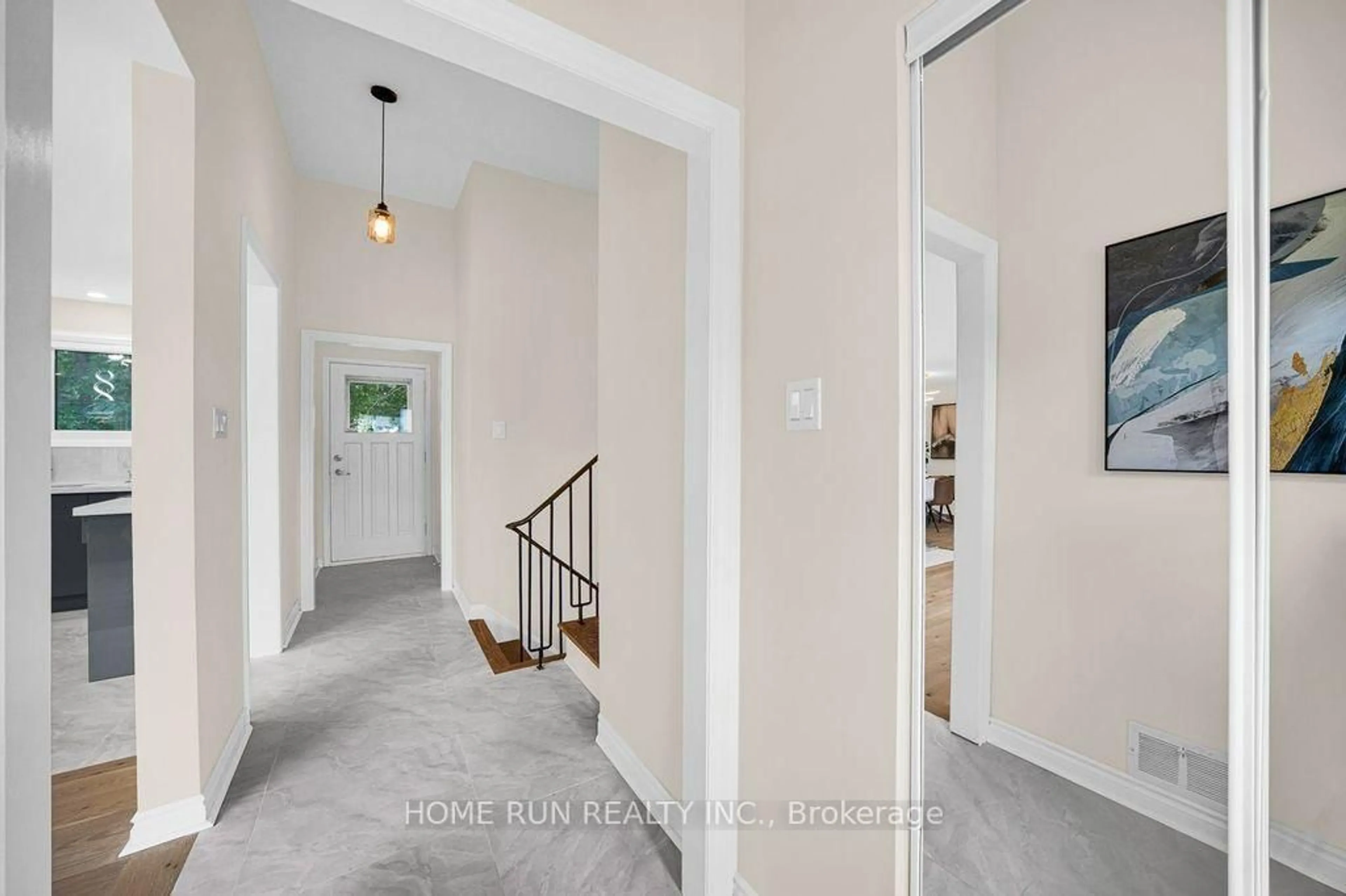 Indoor entryway for 50 Ullswater Dr, Ottawa Ontario K2H 5H6