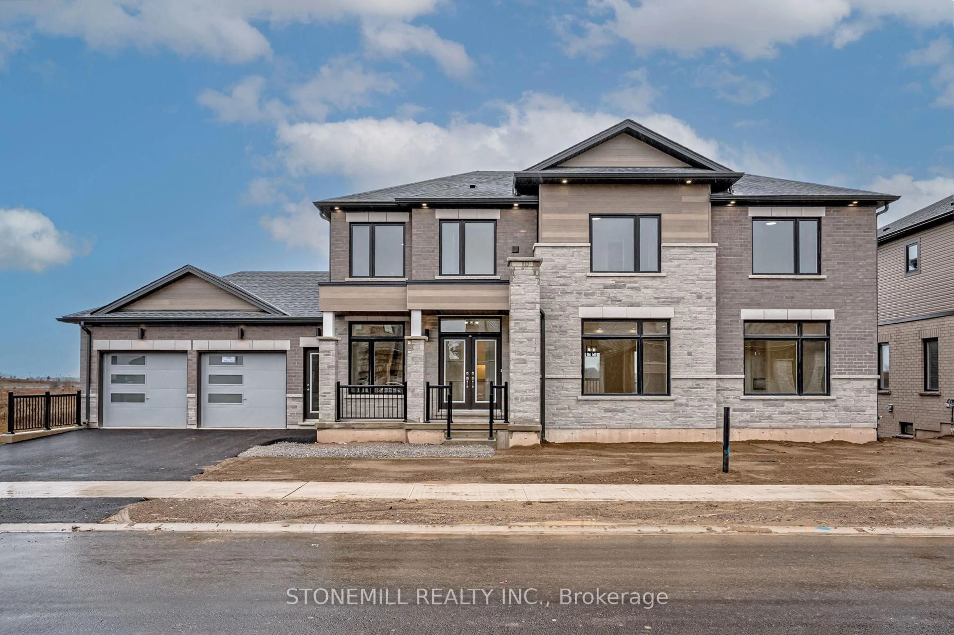 Home with brick exterior material, street for 239 Midland Pl, Welland Ontario L3B 0H4