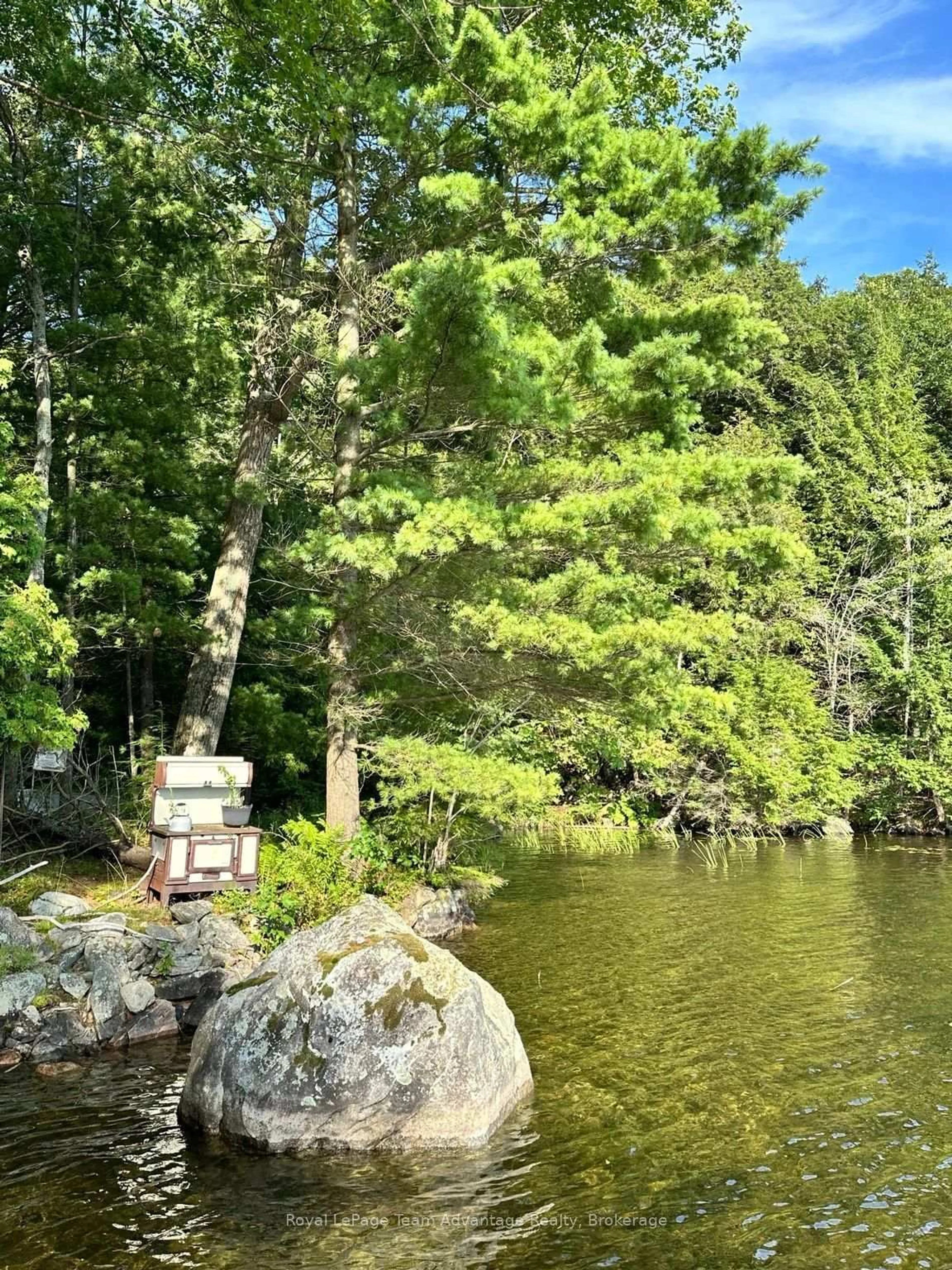 Patio, water/lake/river/ocean view for 94 CRANE LAKE W/A, The Archipelago Ontario P2A 0B7