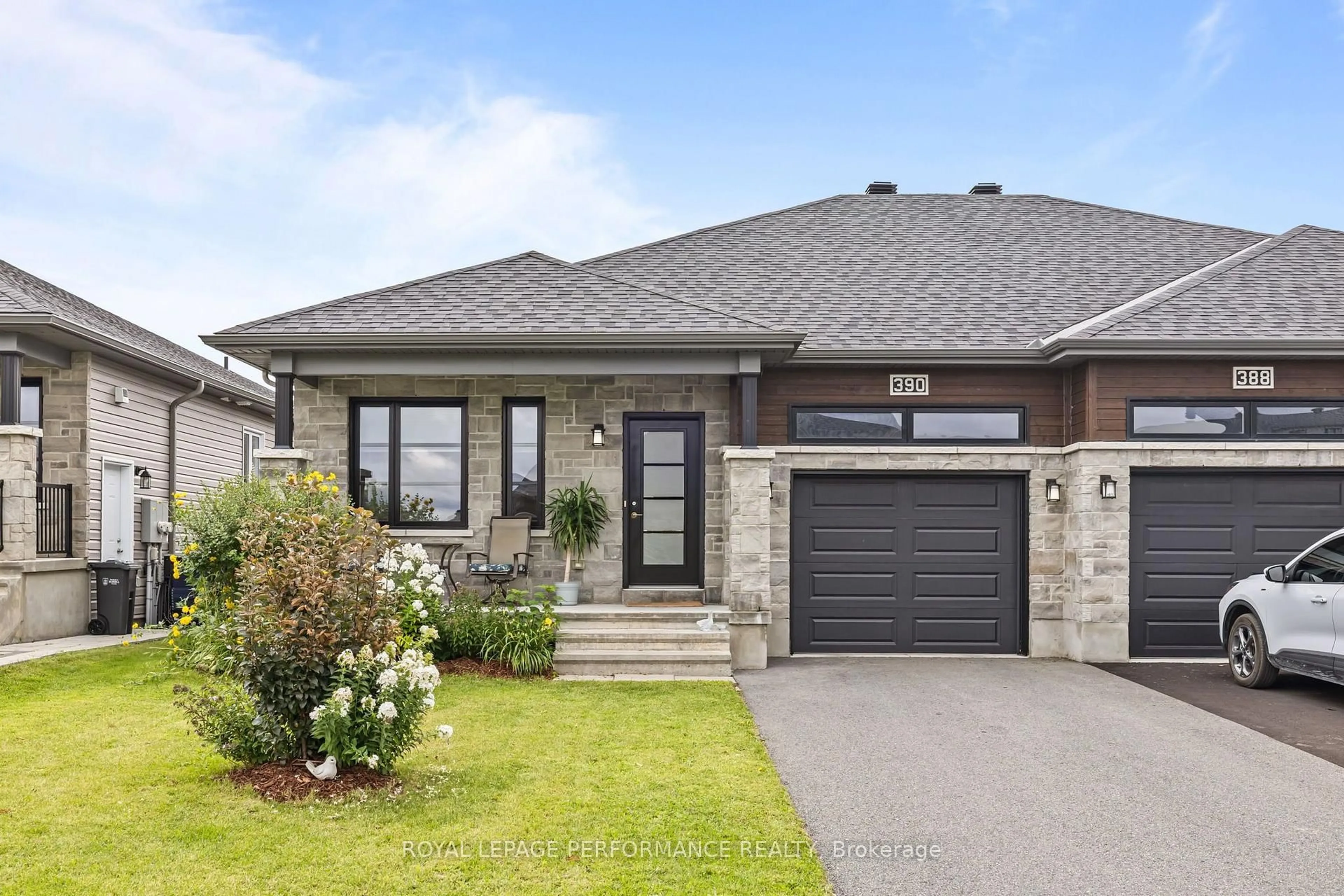 Home with brick exterior material, street for 390 Twilight Ave, Russell Ontario K4R 0E6