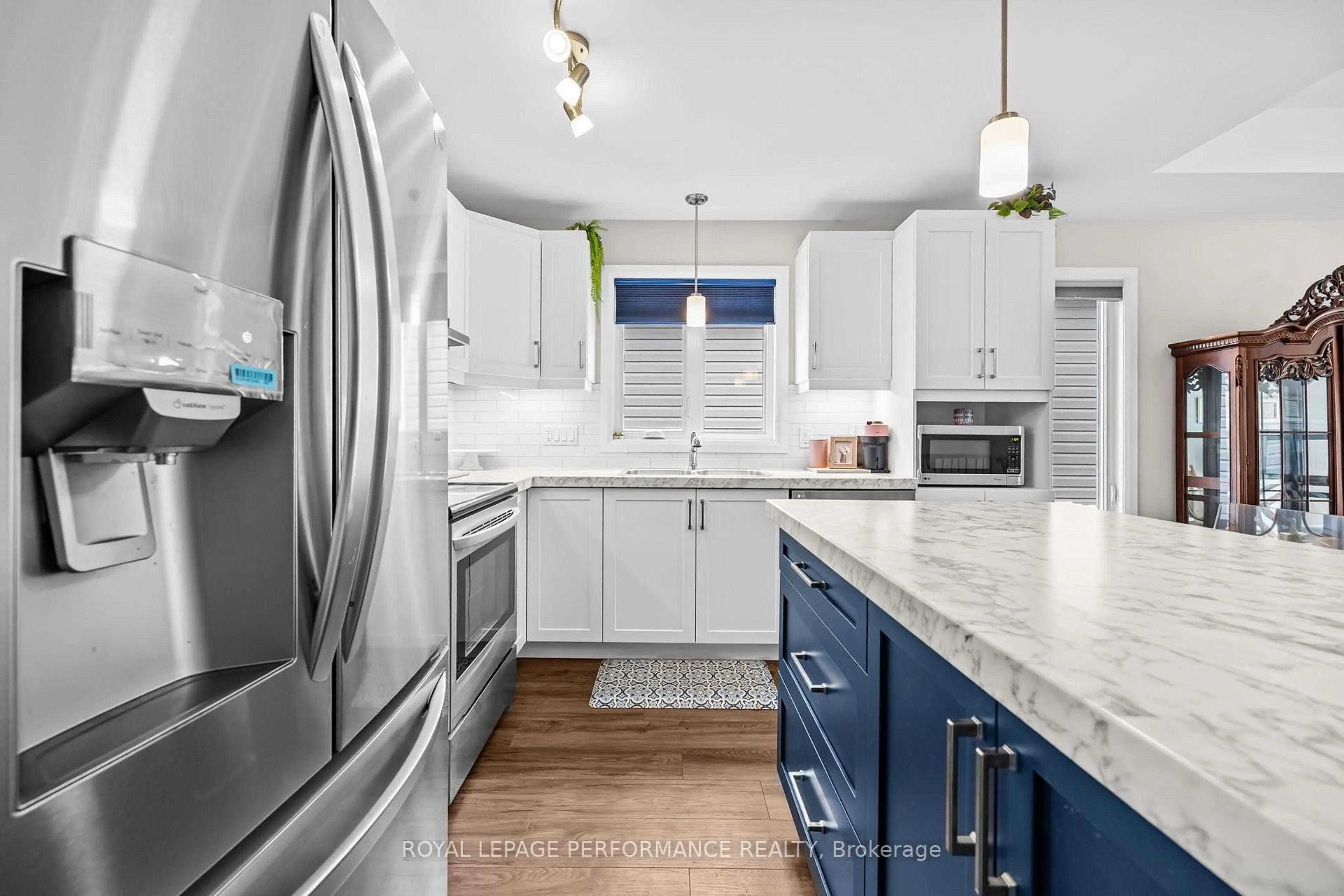 Open concept kitchen, ceramic/tile floor for 390 Twilight Ave, Russell Ontario K4R 0E6
