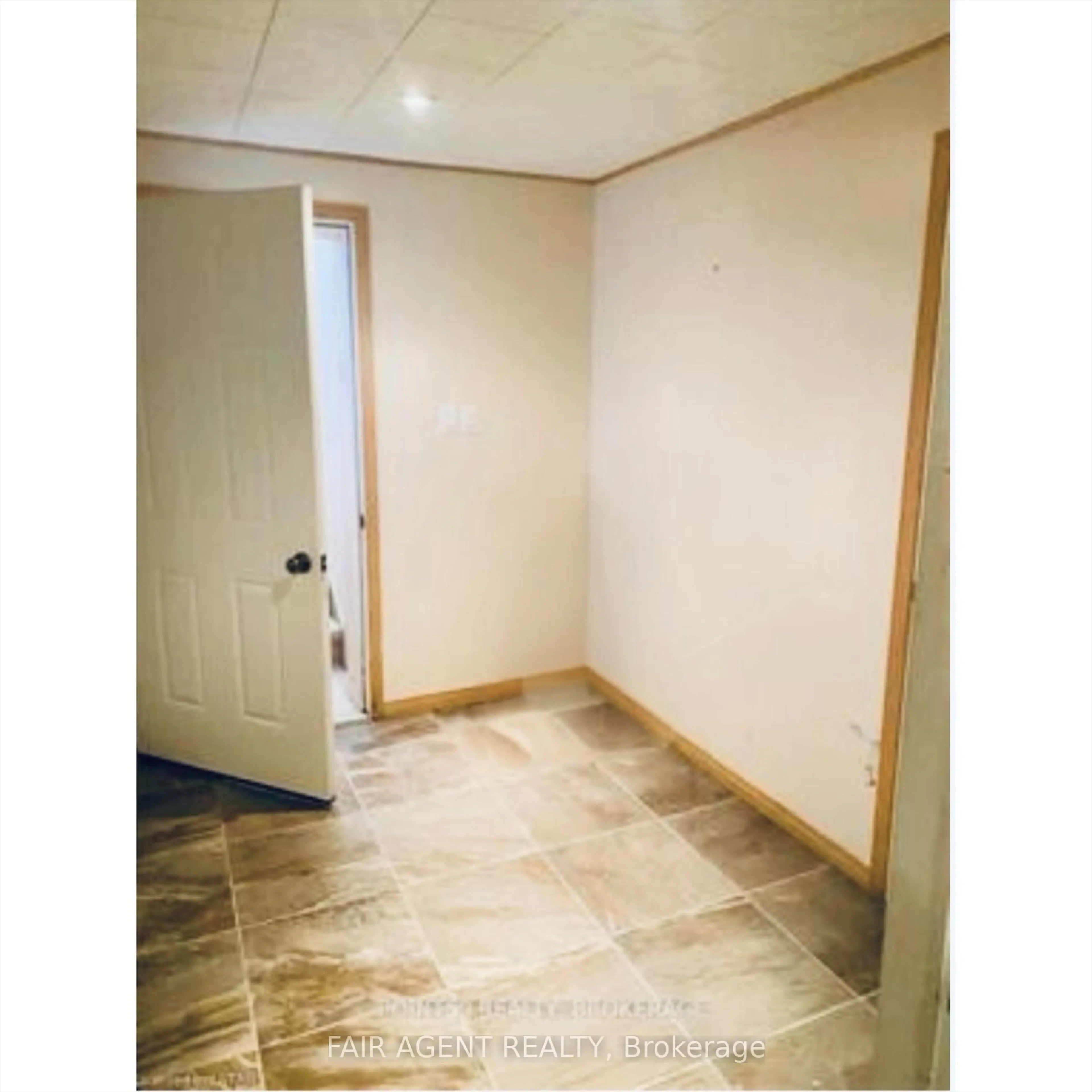 Storage room or clothes room or walk-in closet for 56091 MAPLE GROVE Line, Bayham Ontario N0J 1H0