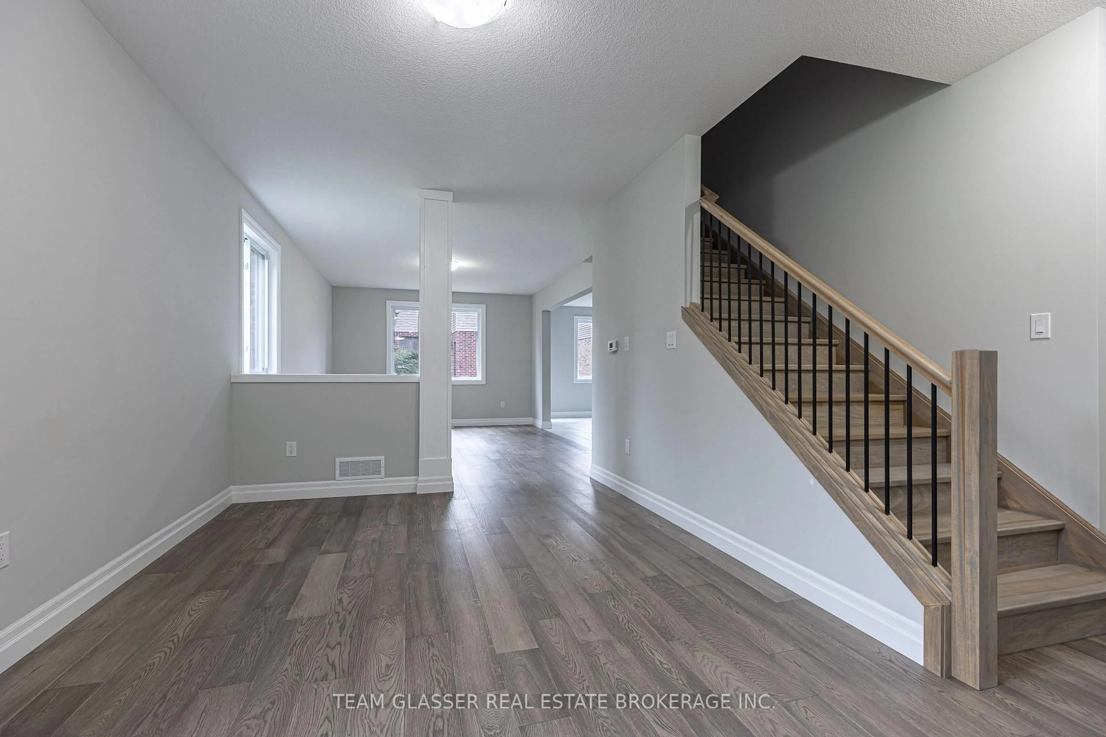 A pic of a room for 1600 Chickadee Tr, London South Ontario N6N 1K6
