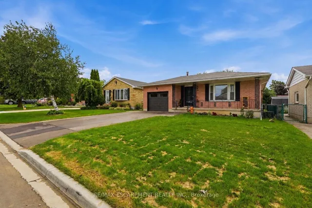 58 VANIER Pl, St. Thomas 3