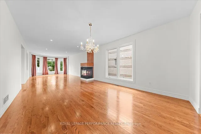 4 Wellsmere Crt, Ottawa 5