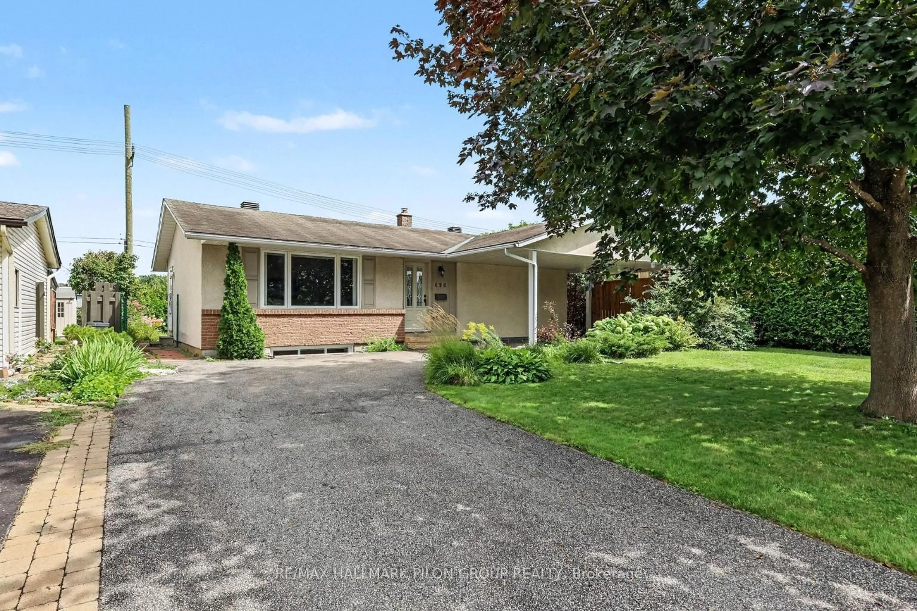 Unknown for 496 Tisdale Cres, Ottawa Ontario K1J 7A6
