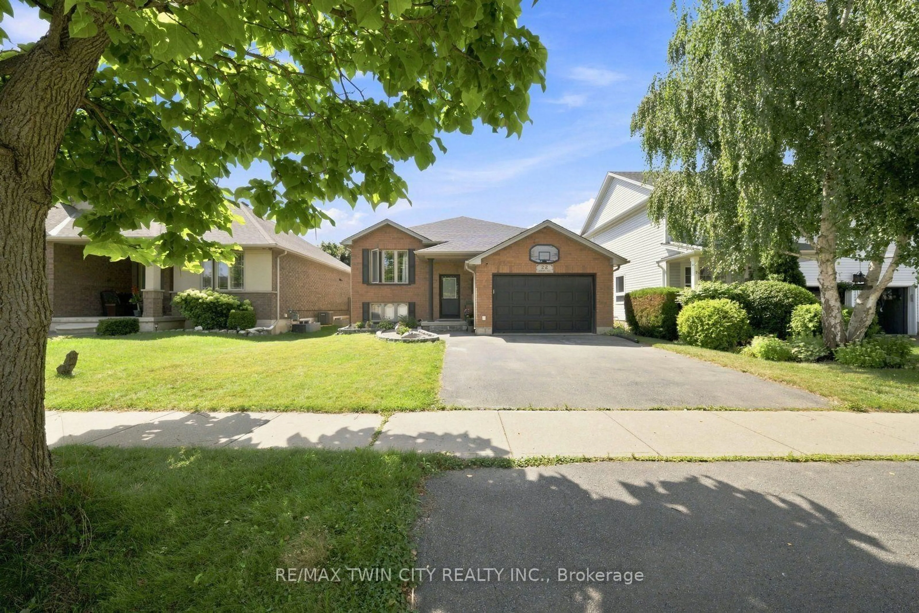 Home with brick exterior material, street for 22 Osborn Ave, Brantford Ontario N3T 6P9