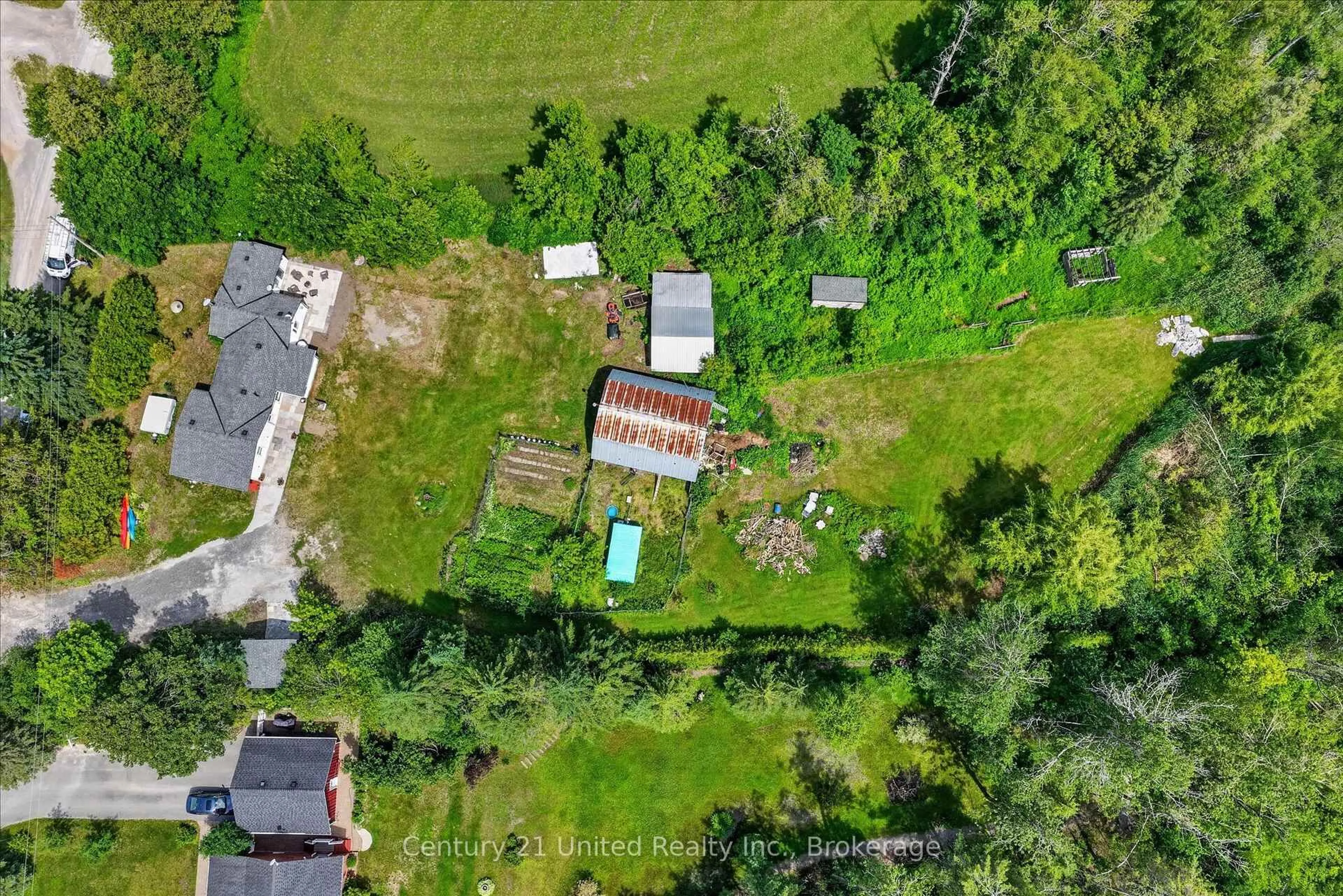 A pic from outside/outdoor area/front of a property/back of a property/a pic from drone, unknown for 93 Loop Line, Kawartha Lakes Ontario K0L 2W0