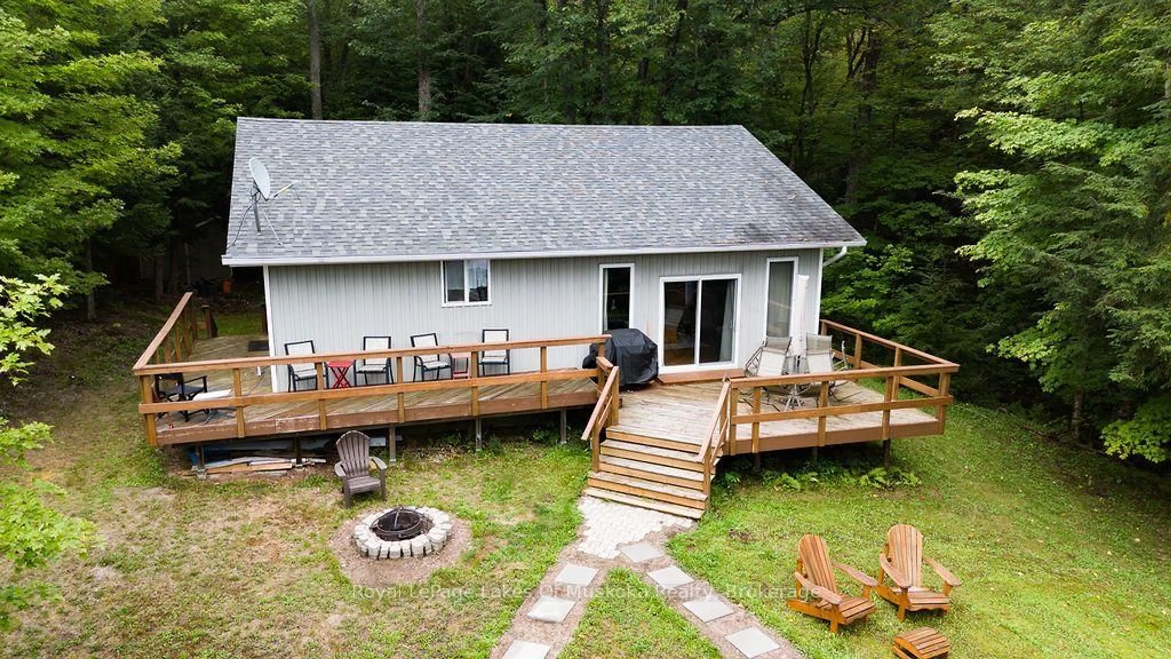 A pic from outside/outdoor area/front of a property/back of a property/a pic from drone, unknown for 215 Sandwood Dr, Ryerson Ontario P0A 1C0