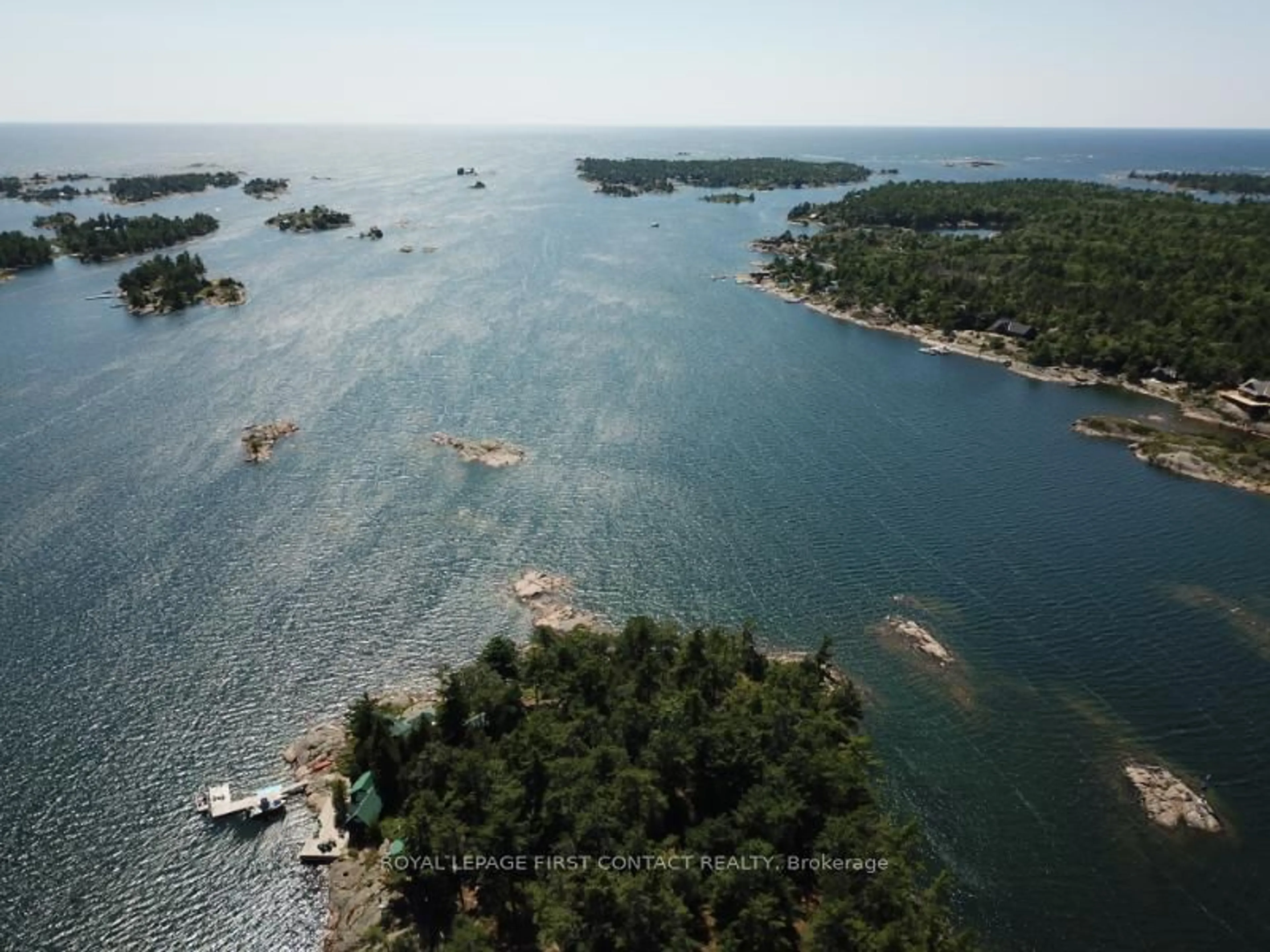 Blurry image for 1 A207 Island, The Archipelago Ontario P0G 1K0