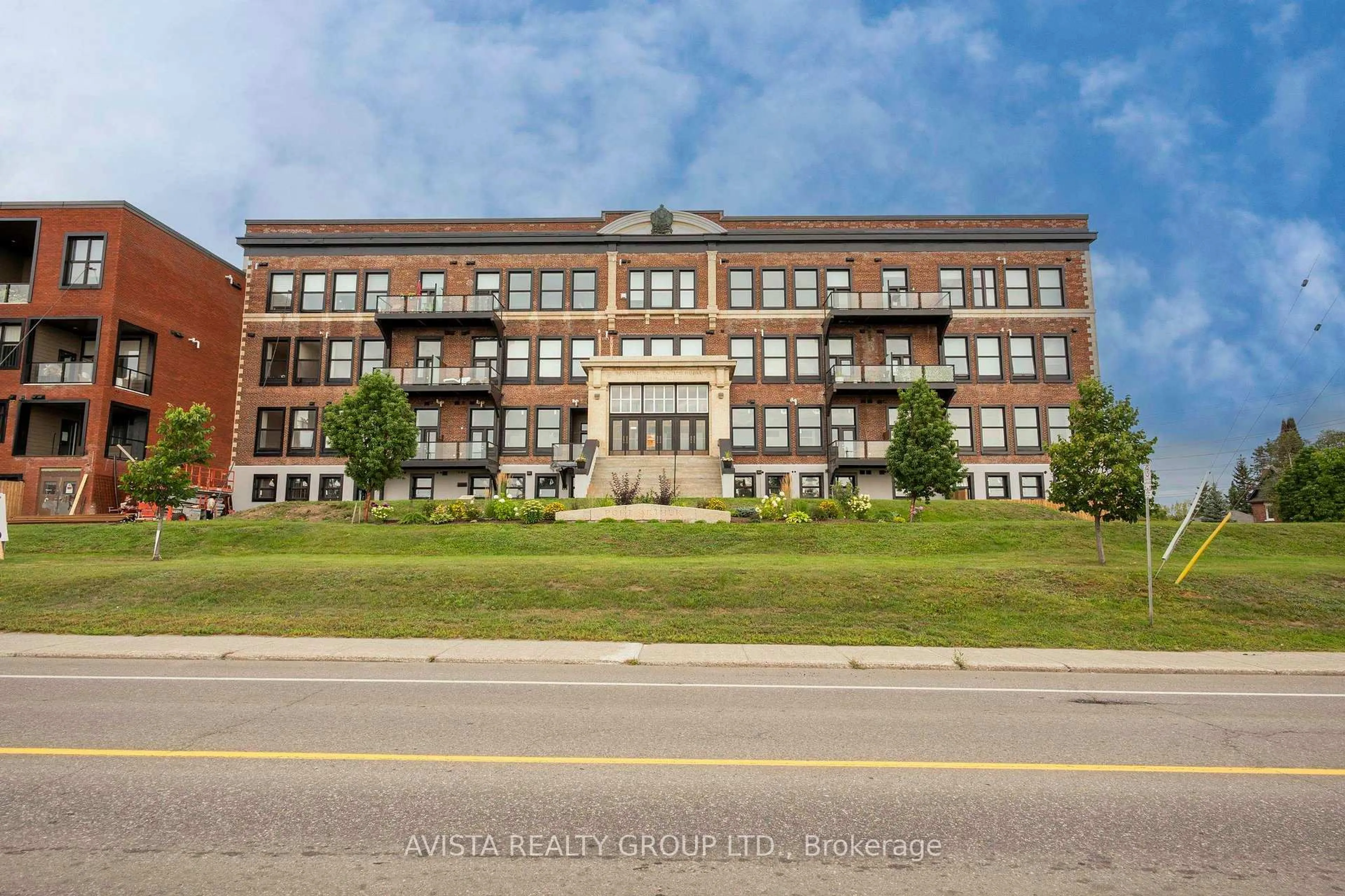 Unknown for 96 High St North Suite 2413, Thunder Bay Ontario P7A 5R3