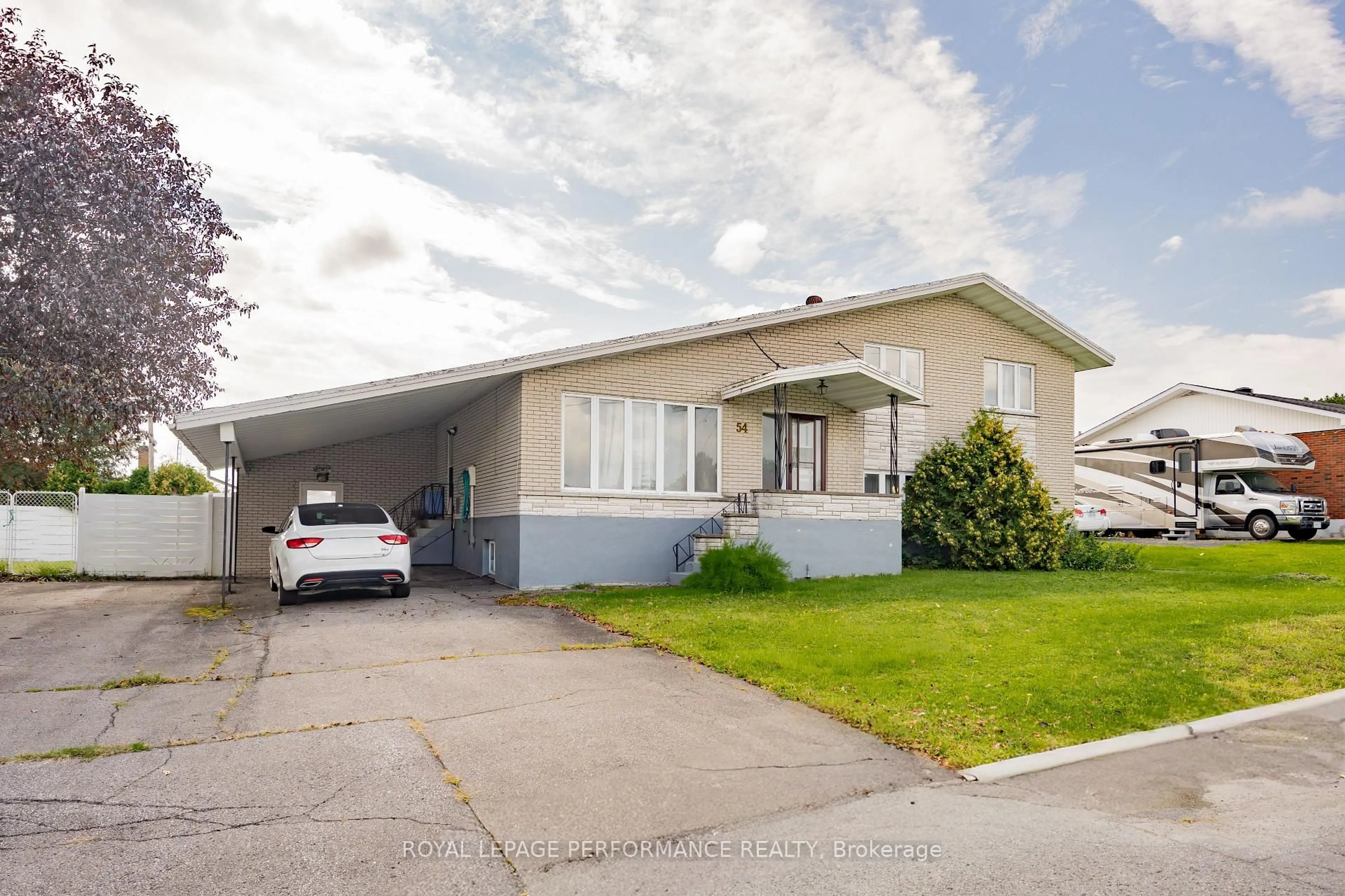 Unknown for 54 Victoria St, North Glengarry Ontario K0C 1A0