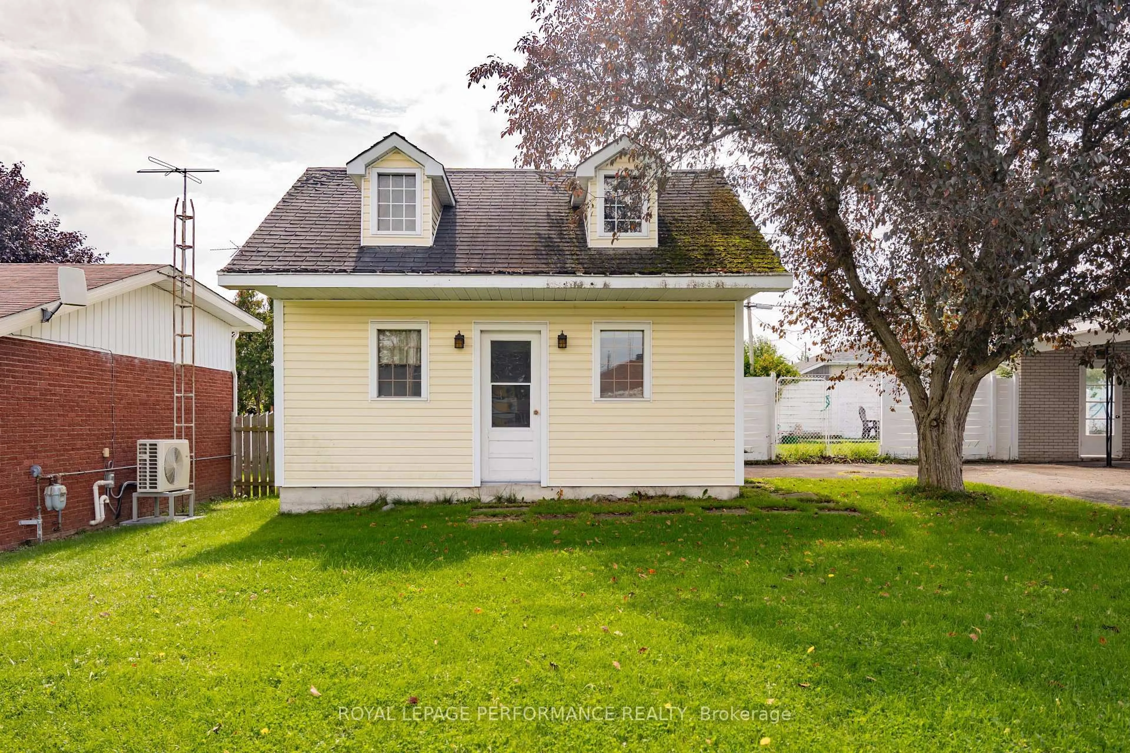 Home with vinyl exterior material, street for 54 Victoria St, North Glengarry Ontario K0C 1A0