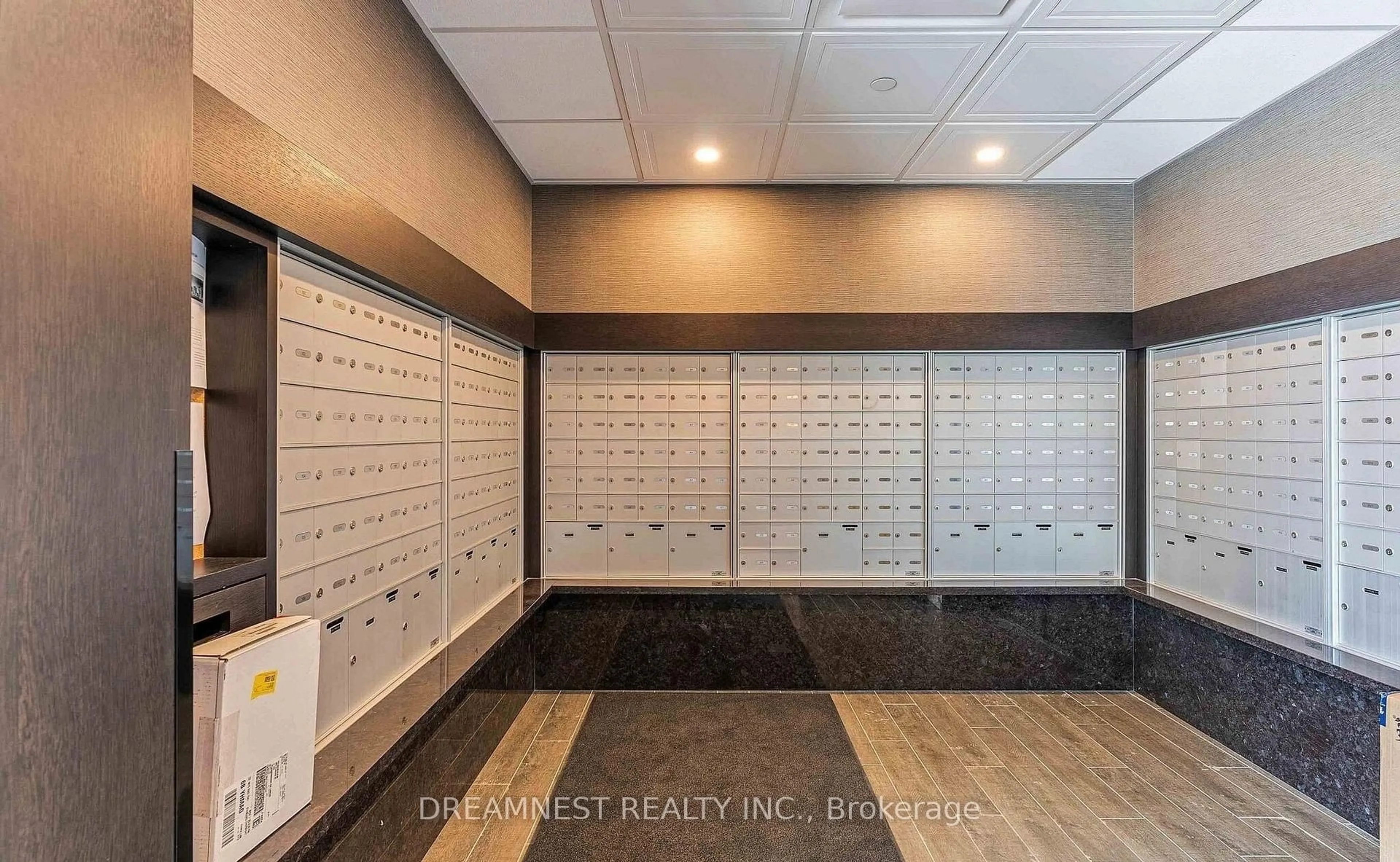 Unknown for 460 Dundas St #206, Hamilton Ontario L8B 2A5