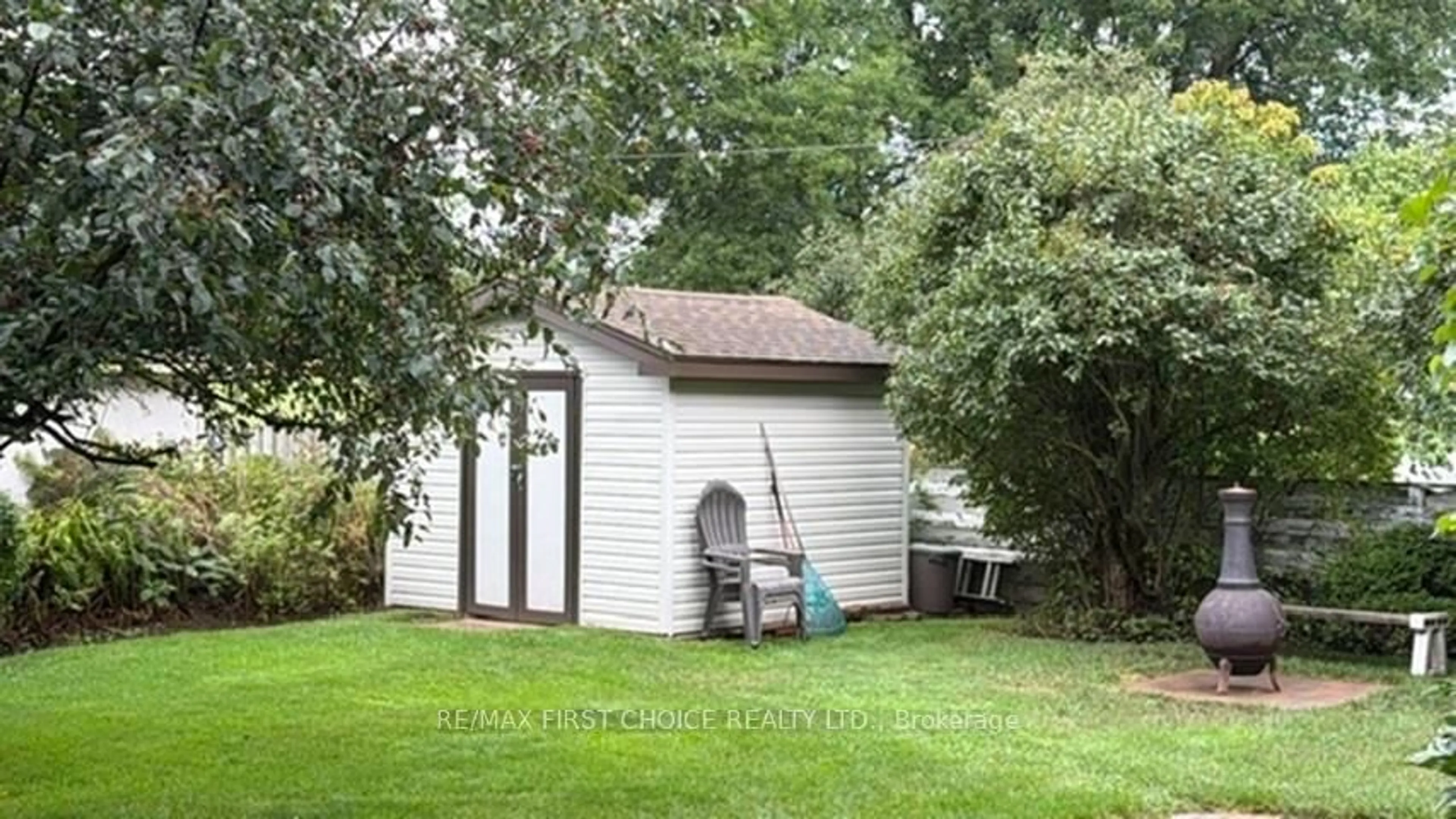 Shed for 153 Windsor St, Thunder Bay Ontario P7B 1V2