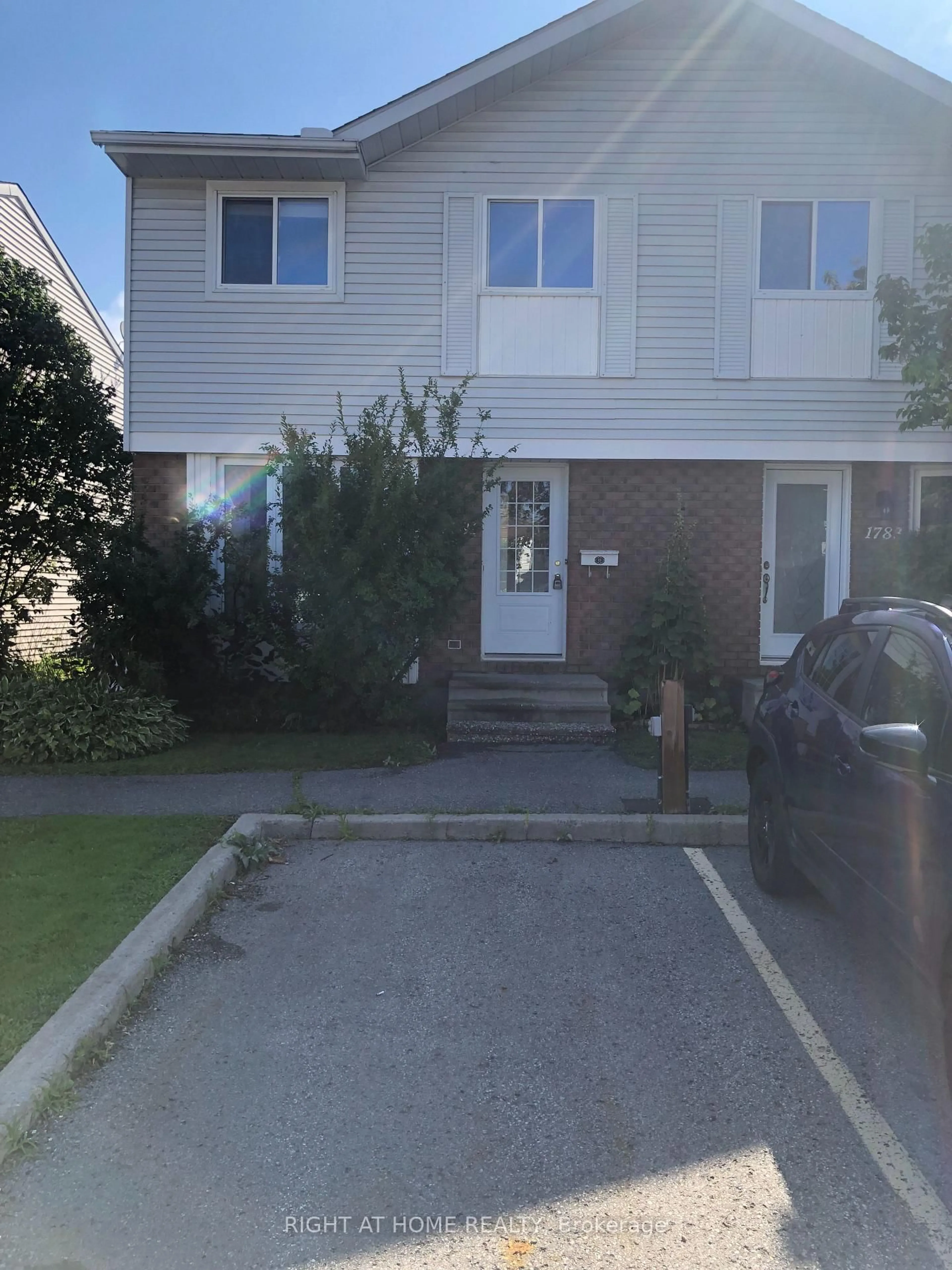 Unknown for 1781 Winter Rose Lane, Orleans Ontario K1C 7A6