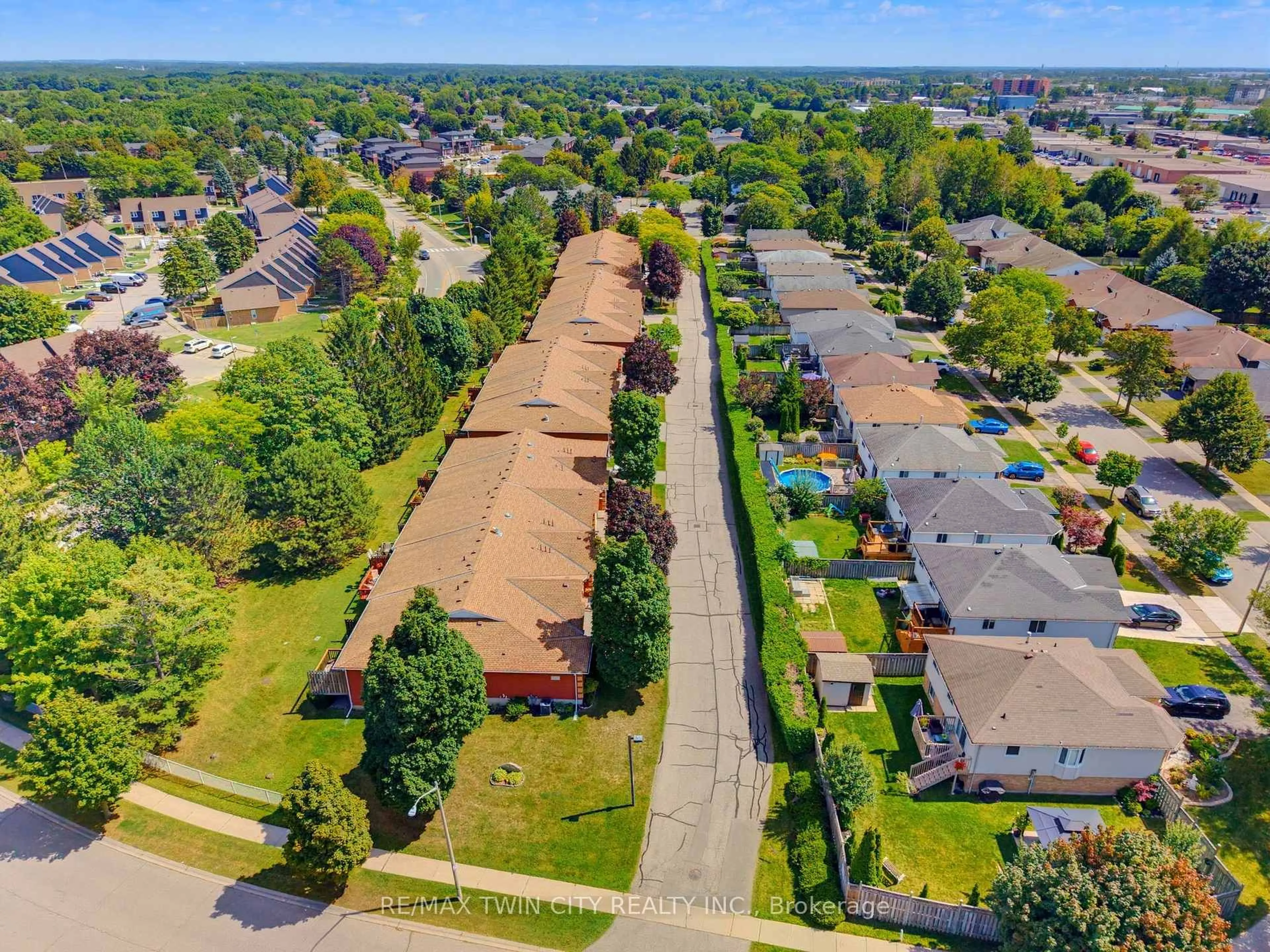 A pic from outside/outdoor area/front of a property/back of a property/a pic from drone, street for 1 Buchanan Cres #2, Brantford Ontario N3P 2B2