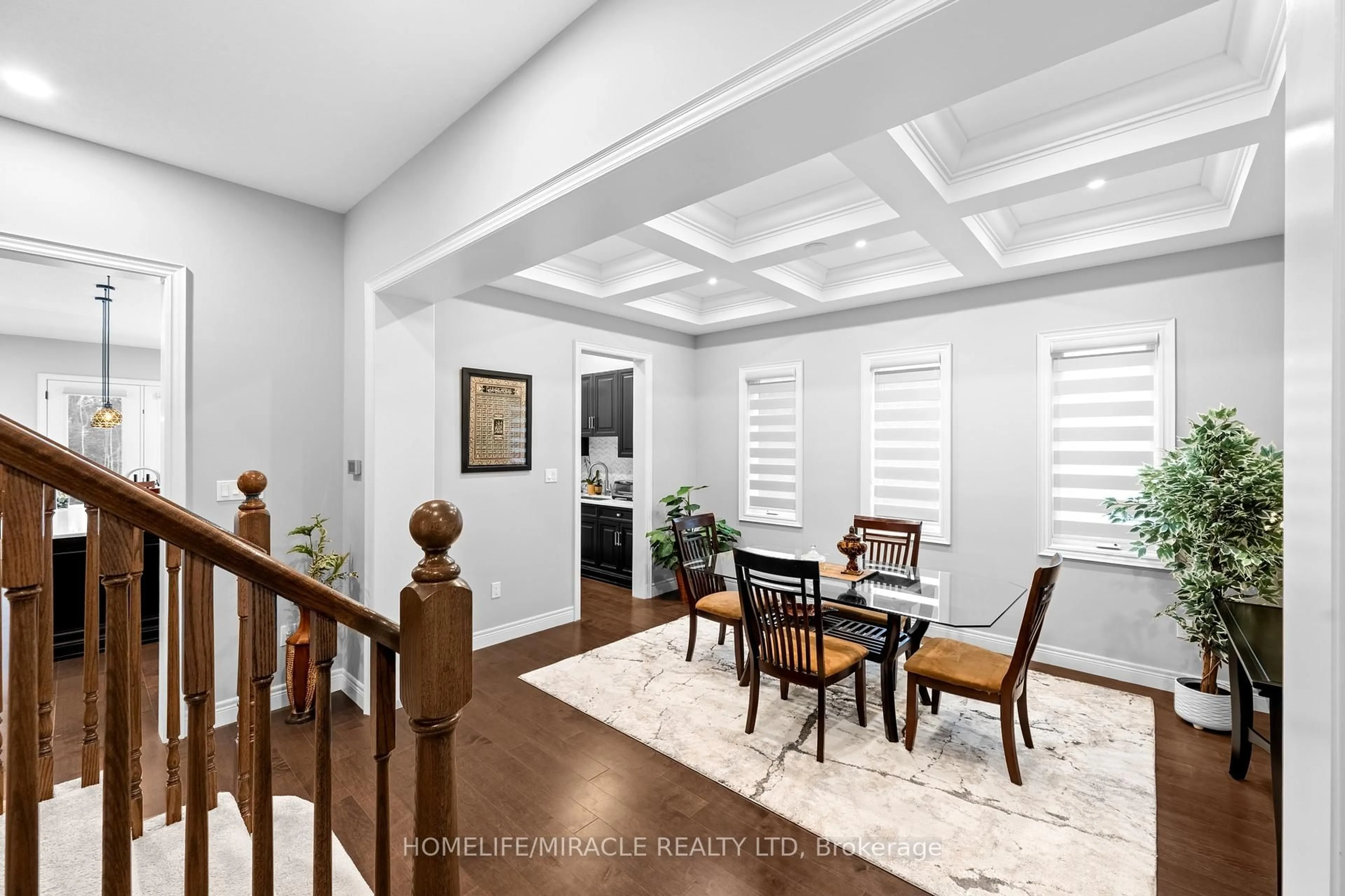 Dining room, unknown for 147 AMBROUS Cres, Guelph Ontario N1G 0E4