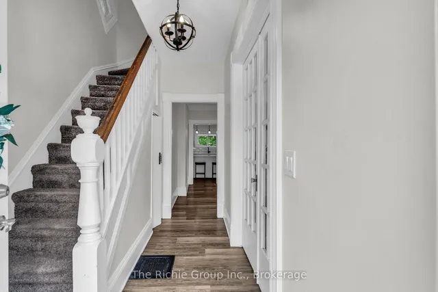 119 Brock St, Brantford 5