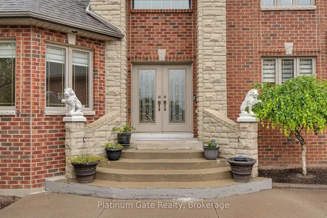 150 Seymour Cres, Lakeshore 2