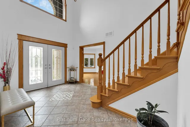 150 Seymour Cres, Lakeshore 4
