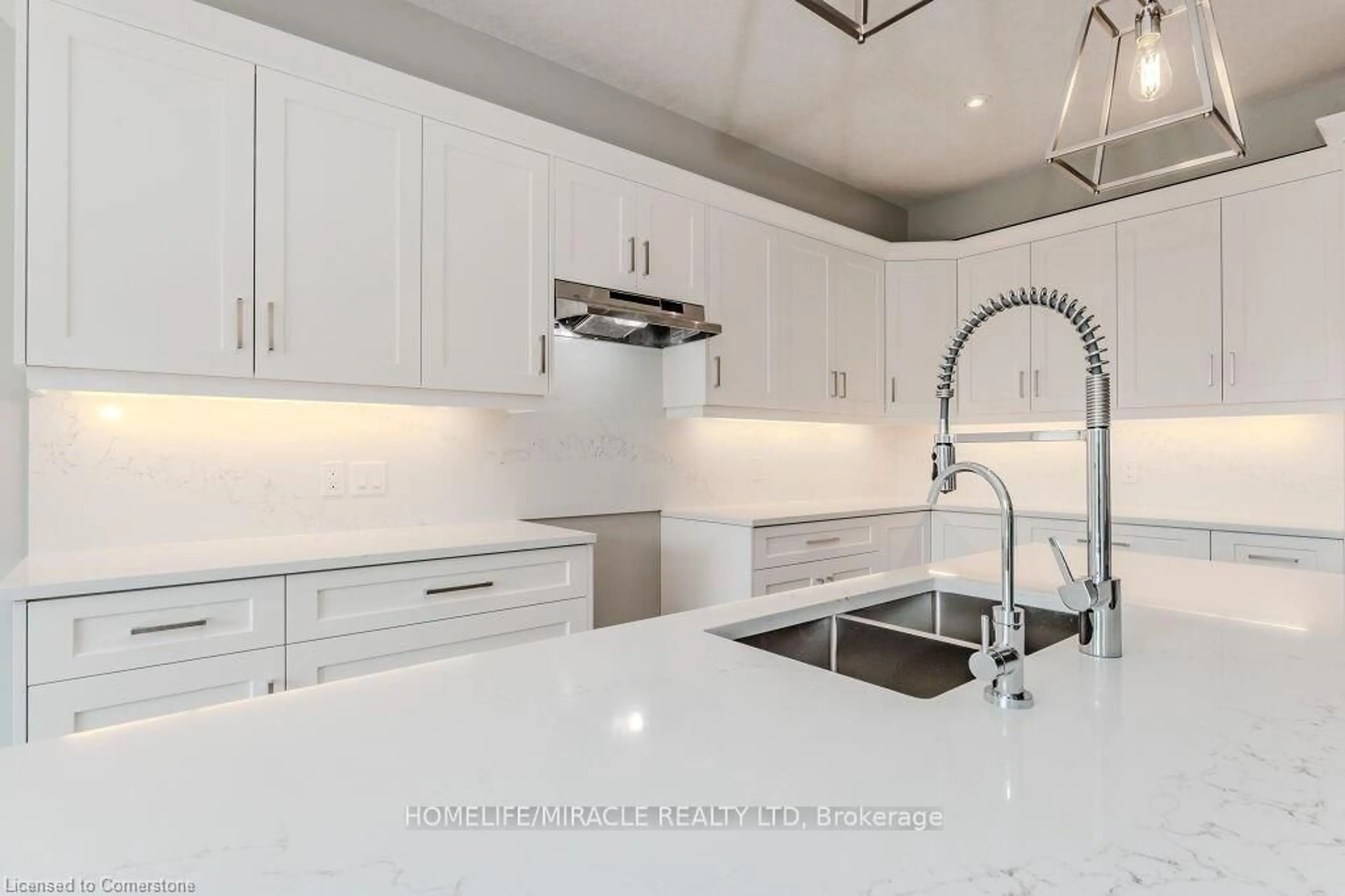 Contemporary kitchen, ceramic/tile floor for 249 Ladyslipper Dr, Waterloo Ontario N2V 0H5