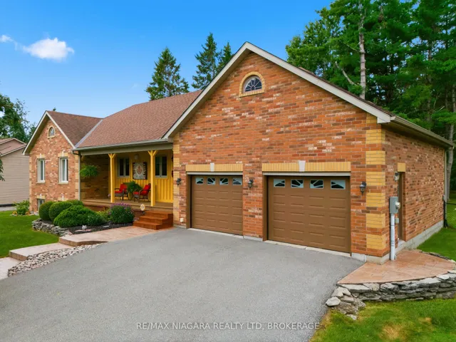 115 Pinewood Blvd, Kawartha Lakes 2