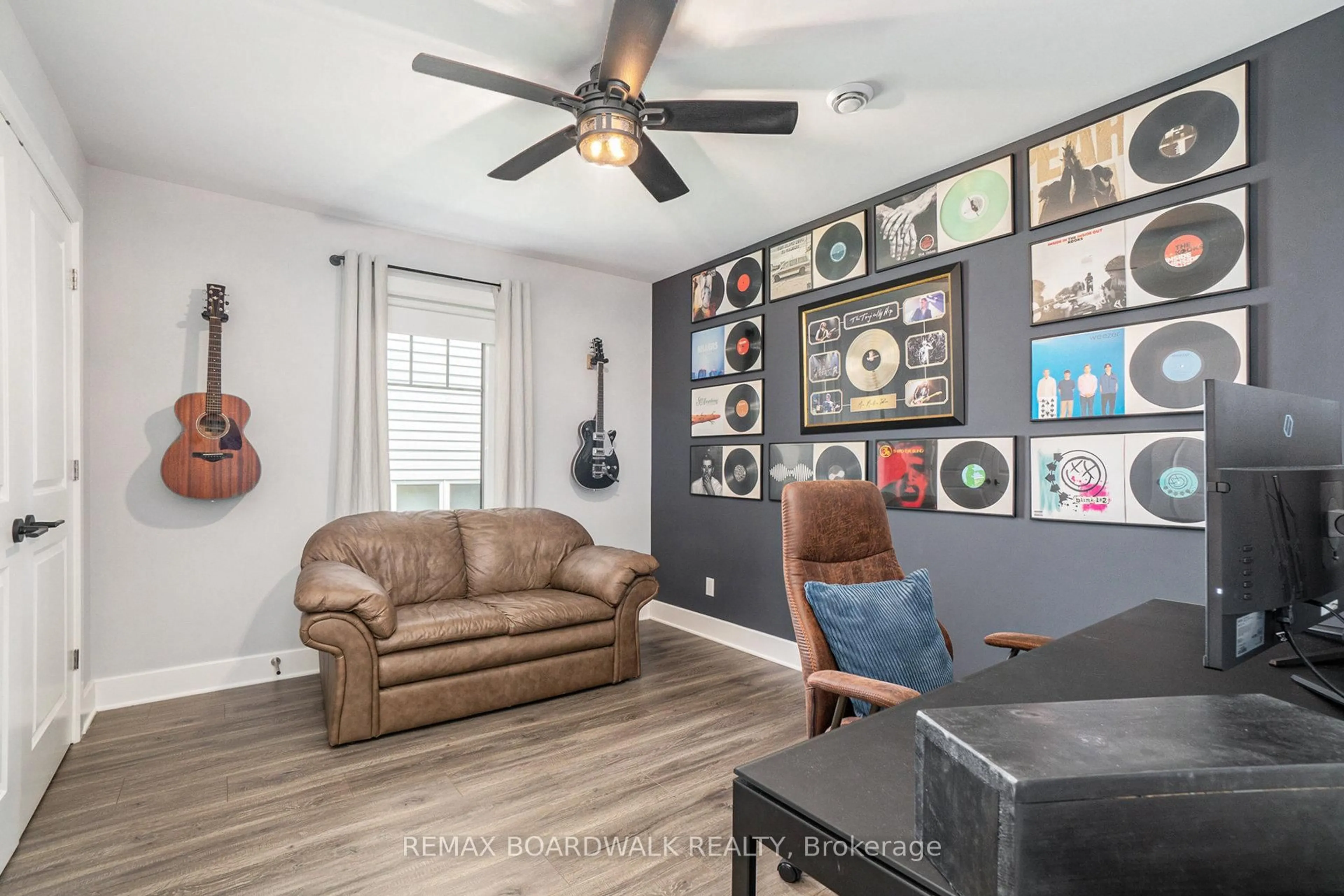 Living room with furniture, unknown for 7A Hoy St, Edwardsburgh/Cardinal Ontario K0E 1E0