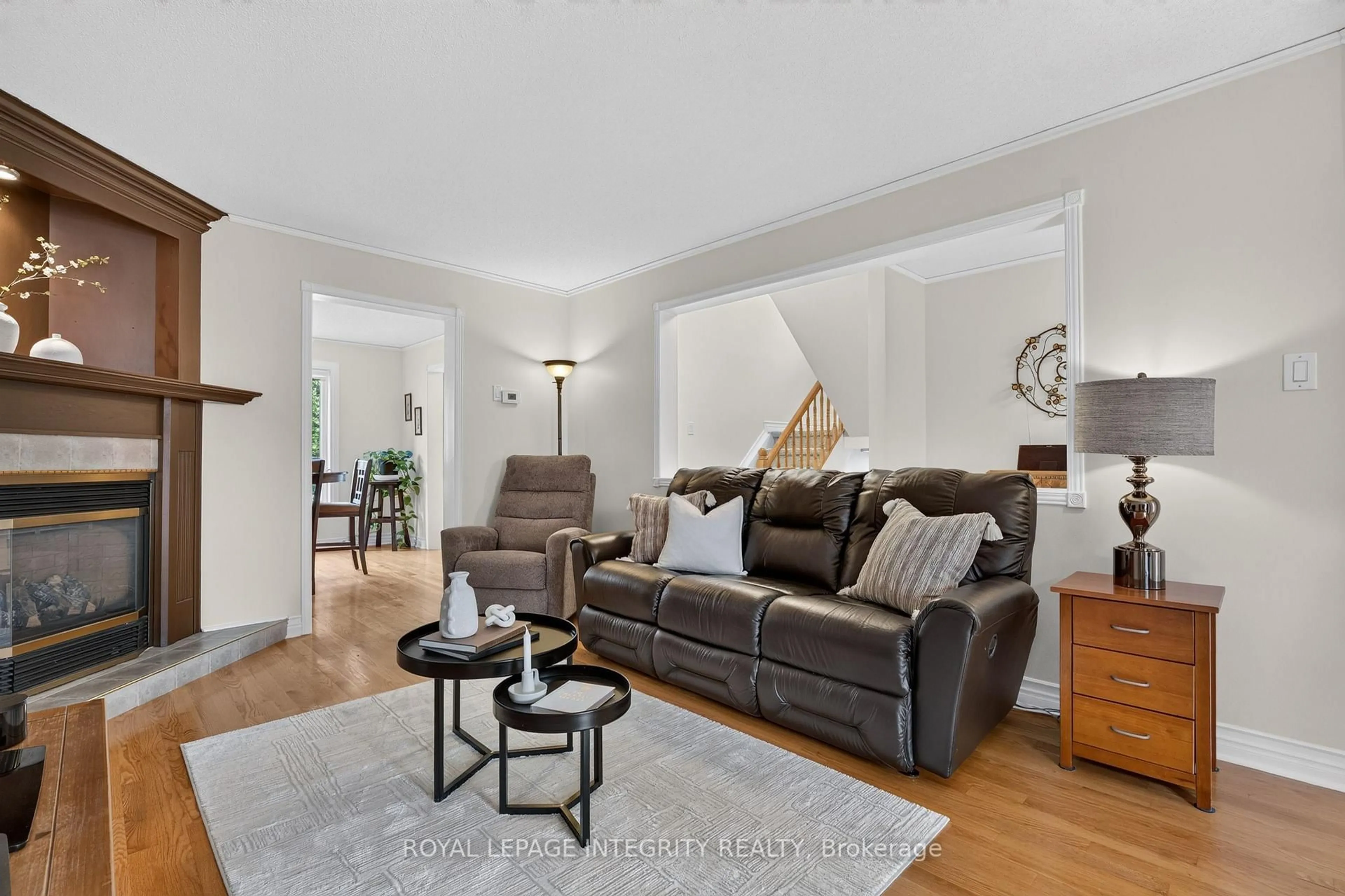 Living room with furniture, unknown for 1692 Toulouse Cres, Ottawa Ontario K1C 6K3
