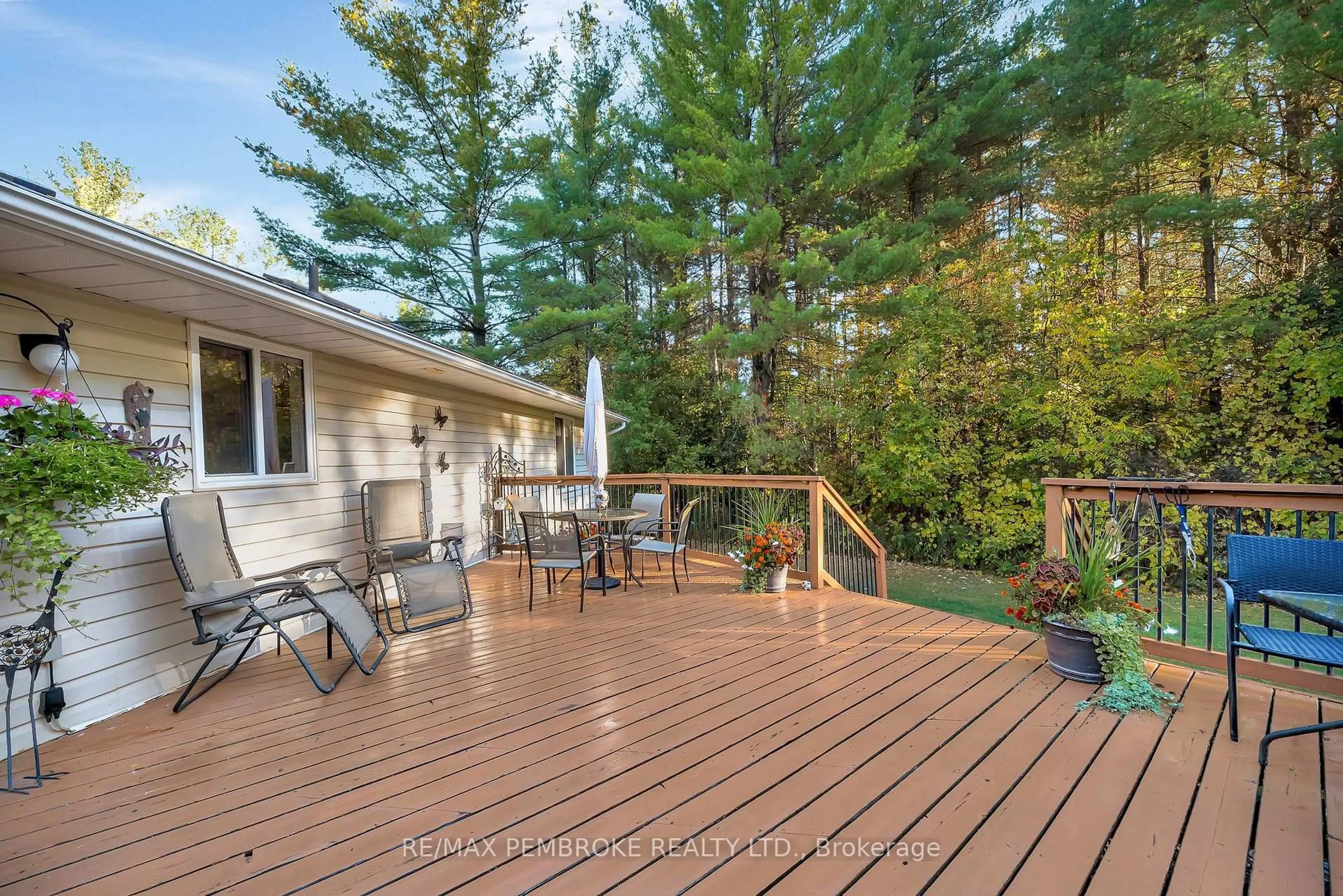 Patio, forest/trees view for 509 Concession 2 Rd, Trent Hills Ontario K0K 3K0