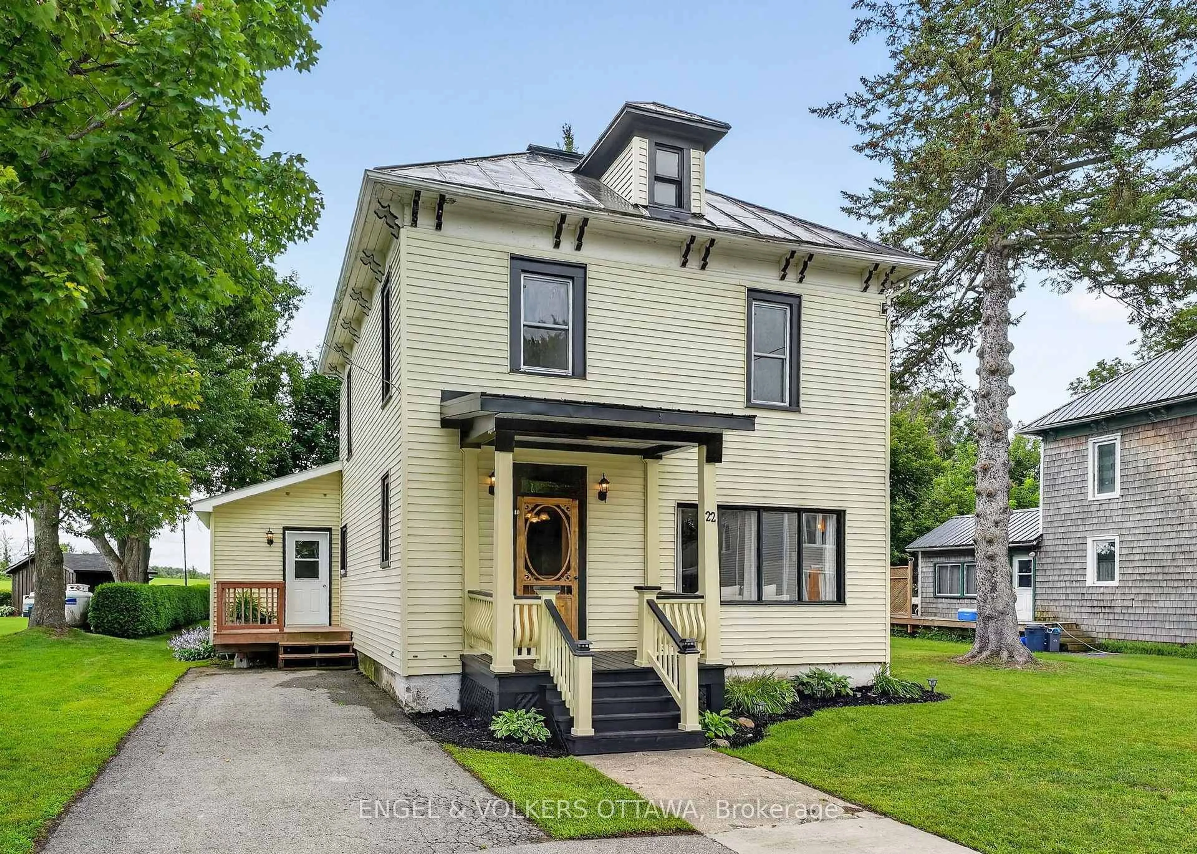 Home with brick exterior material, street for 22 Peter St, North Glengarry Ontario K0C 1T0