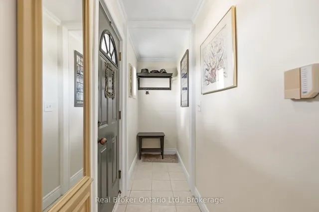 2210 KING St, Hamilton 3