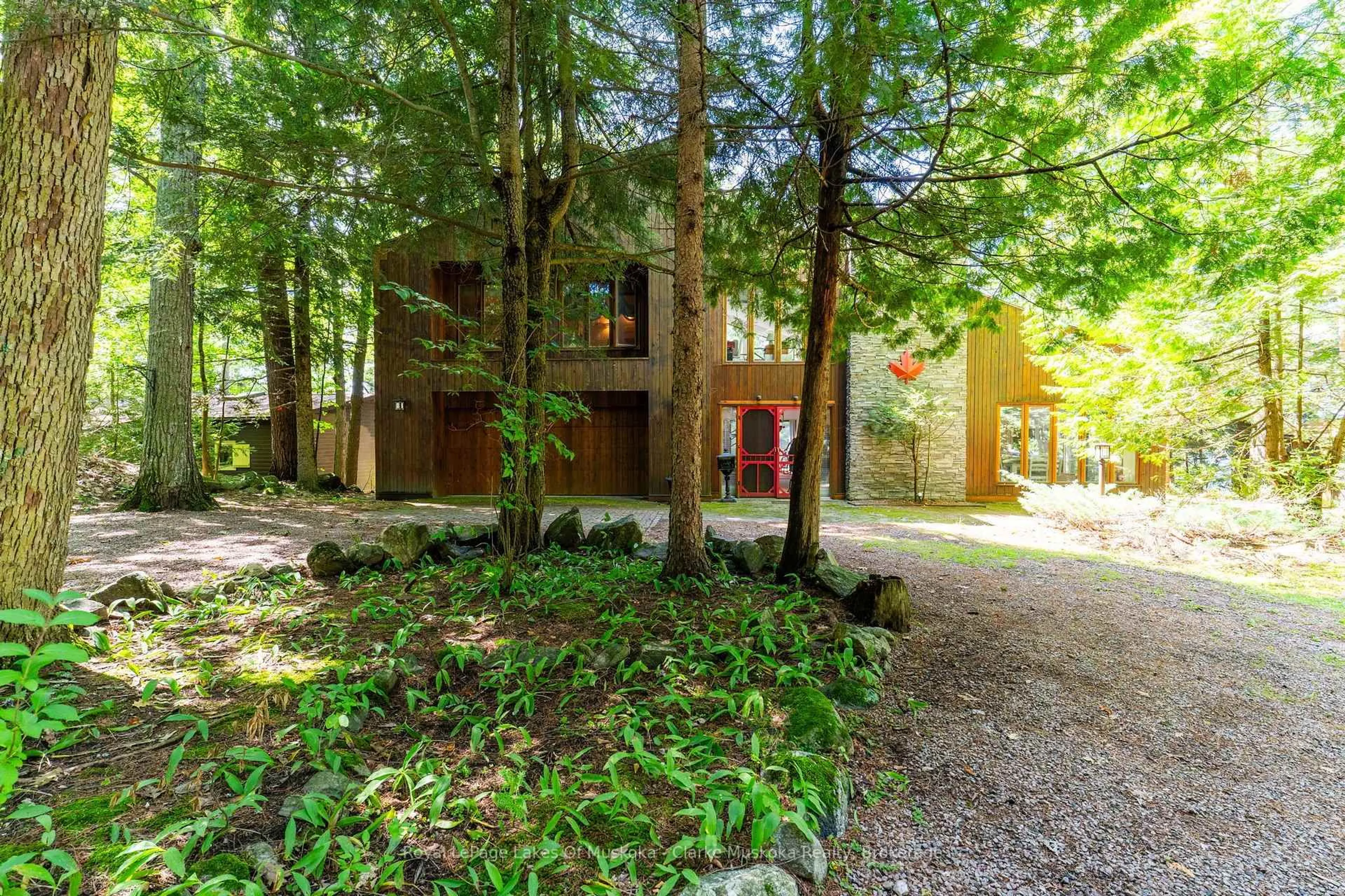 Unknown for 2807 Muskoka Road 169 Rd, Muskoka Lakes Ontario P0C 1A0