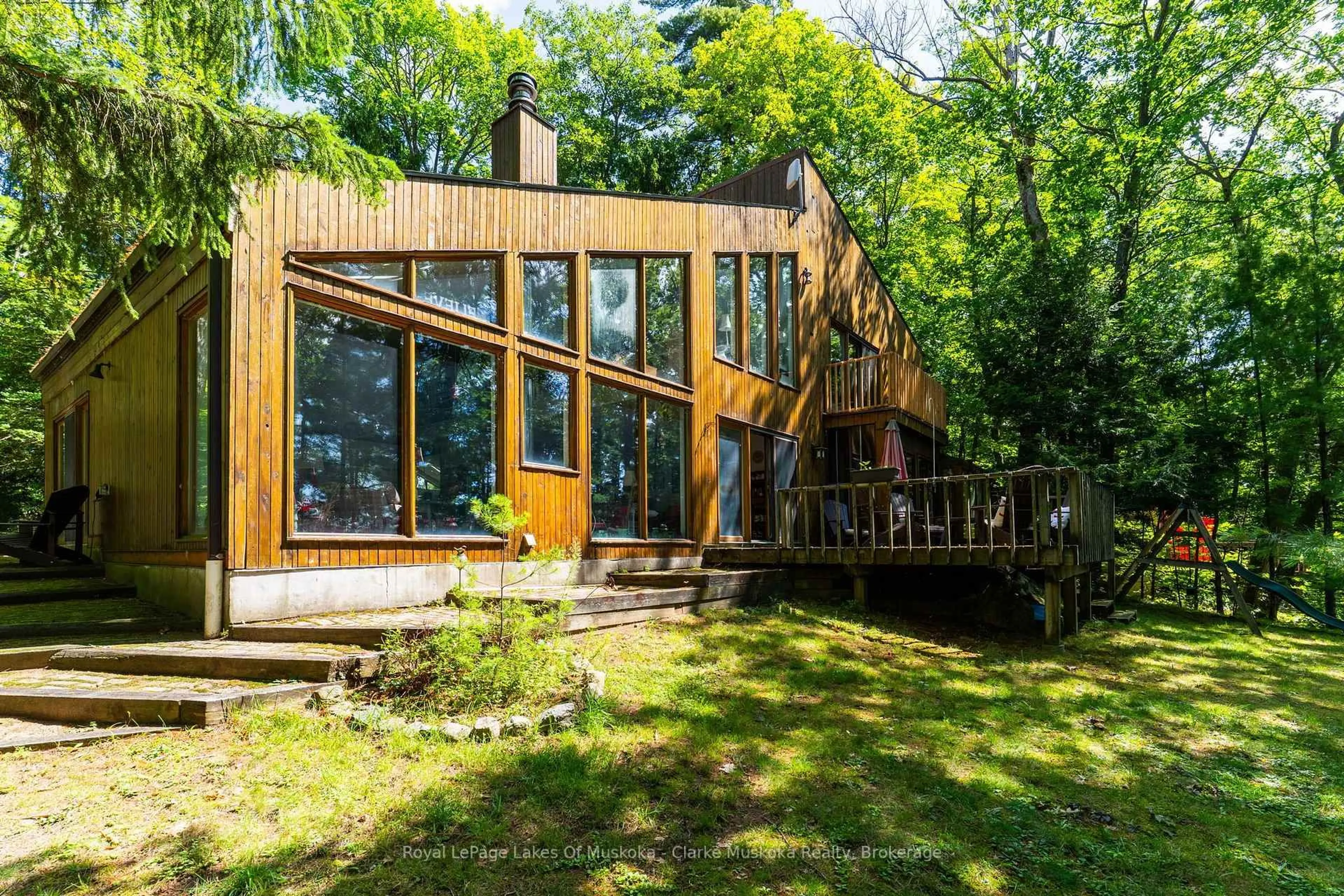 Unknown for 2807 Muskoka Road 169 Rd, Muskoka Lakes Ontario P0C 1A0